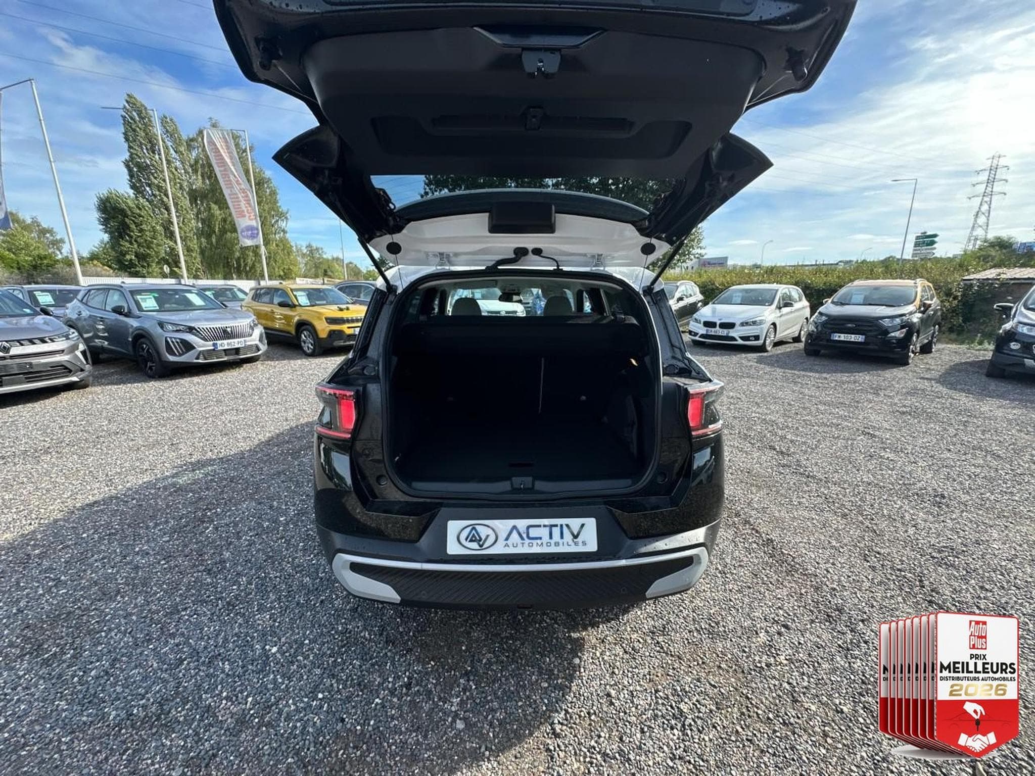 Citroen C3 AIRCROSS 1.2 HYBRIDE 145 MAX E-DCS6 (2026) - Photo 12
