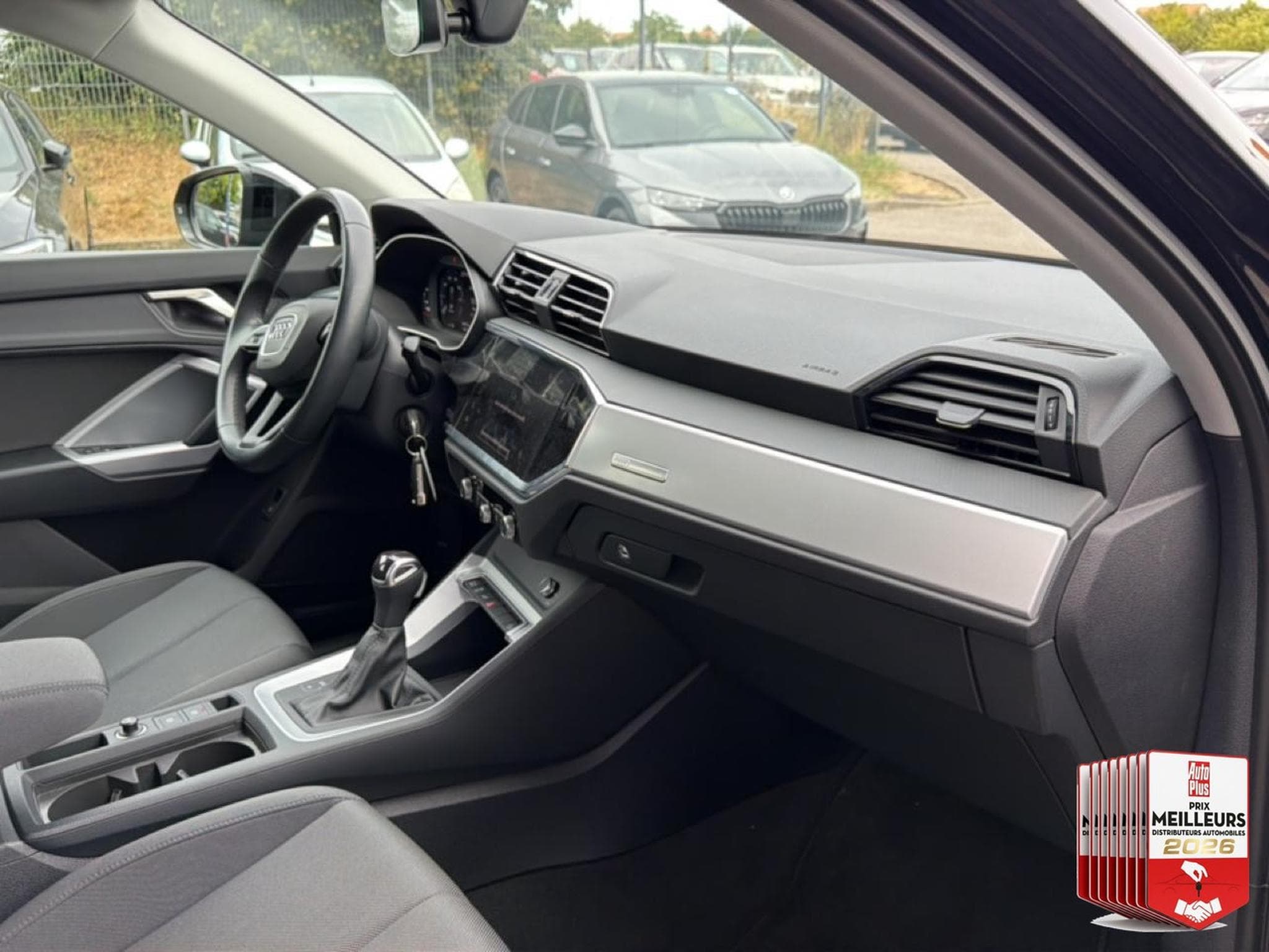 Audi Q3 45 TFSI E 245 S TRONIC 6 (2023) - Photo 23