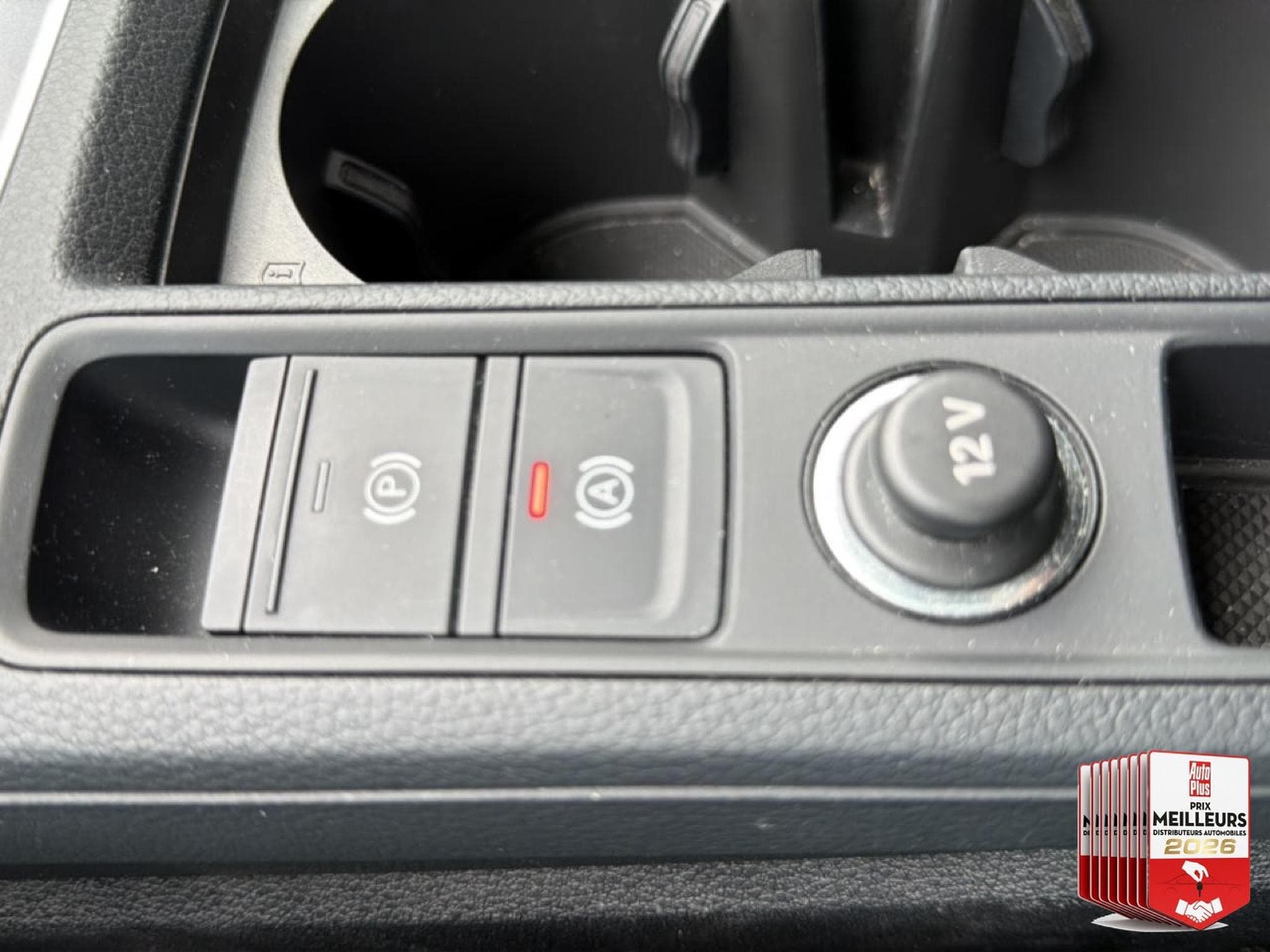 Audi Q3 45 TFSI E 245 S TRONIC 6 (2023) - Photo 28