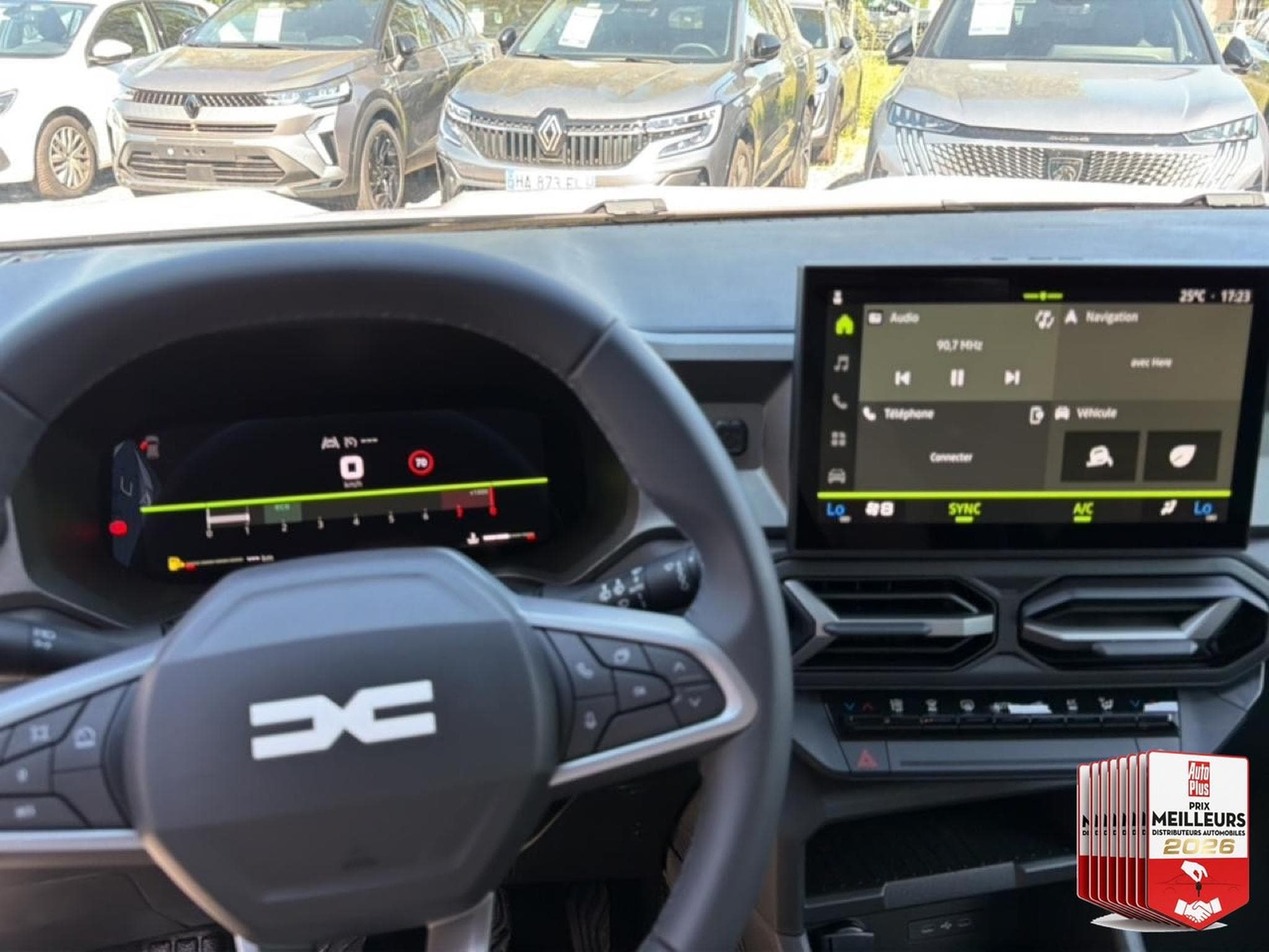 Dacia BIGSTER 1.2 MILD HYBRID 140 JOURNEY (2026) - Photo 19