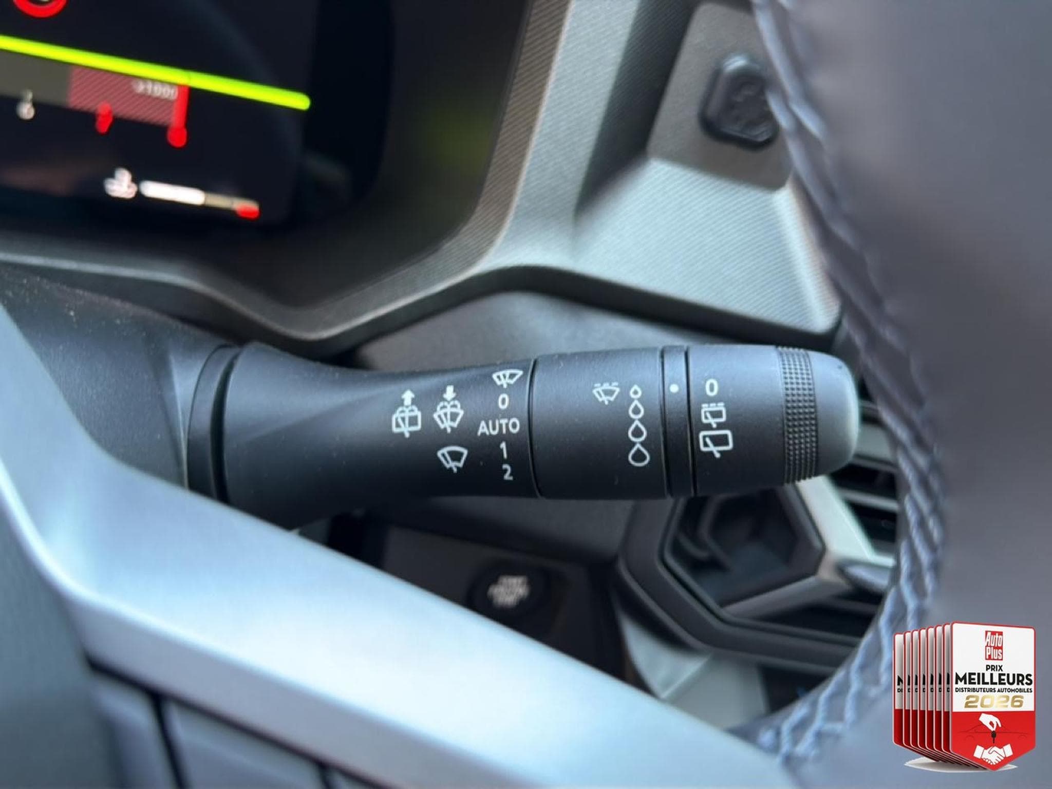 Dacia BIGSTER 1.2 MILD HYBRID 140 JOURNEY (2026) - Photo 17