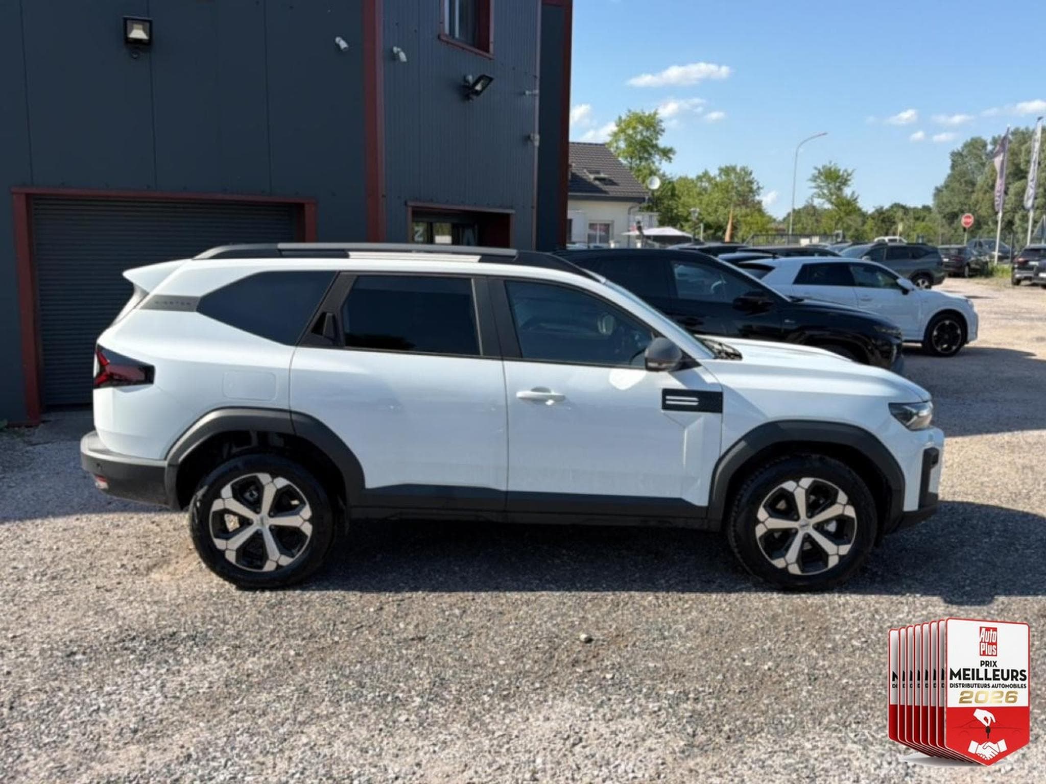 Dacia BIGSTER 1.2 MILD HYBRID 140 JOURNEY (2026) - Photo 31