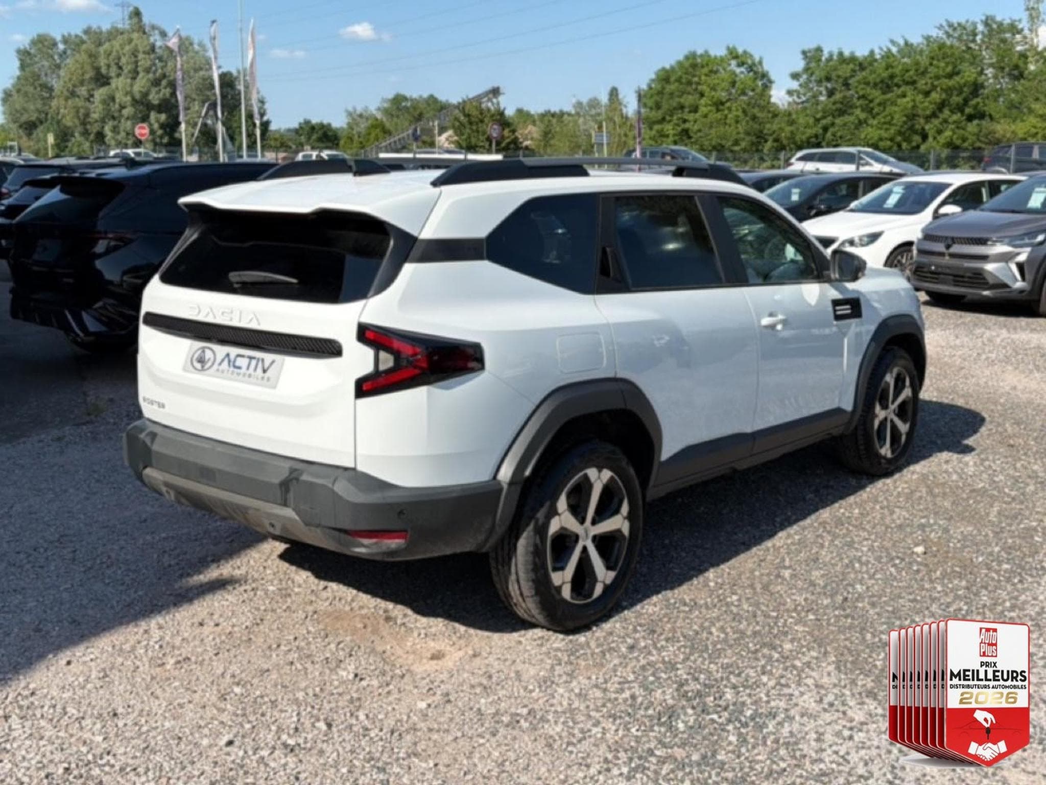 Dacia BIGSTER 1.2 MILD HYBRID 140 JOURNEY (2026) - Photo 32