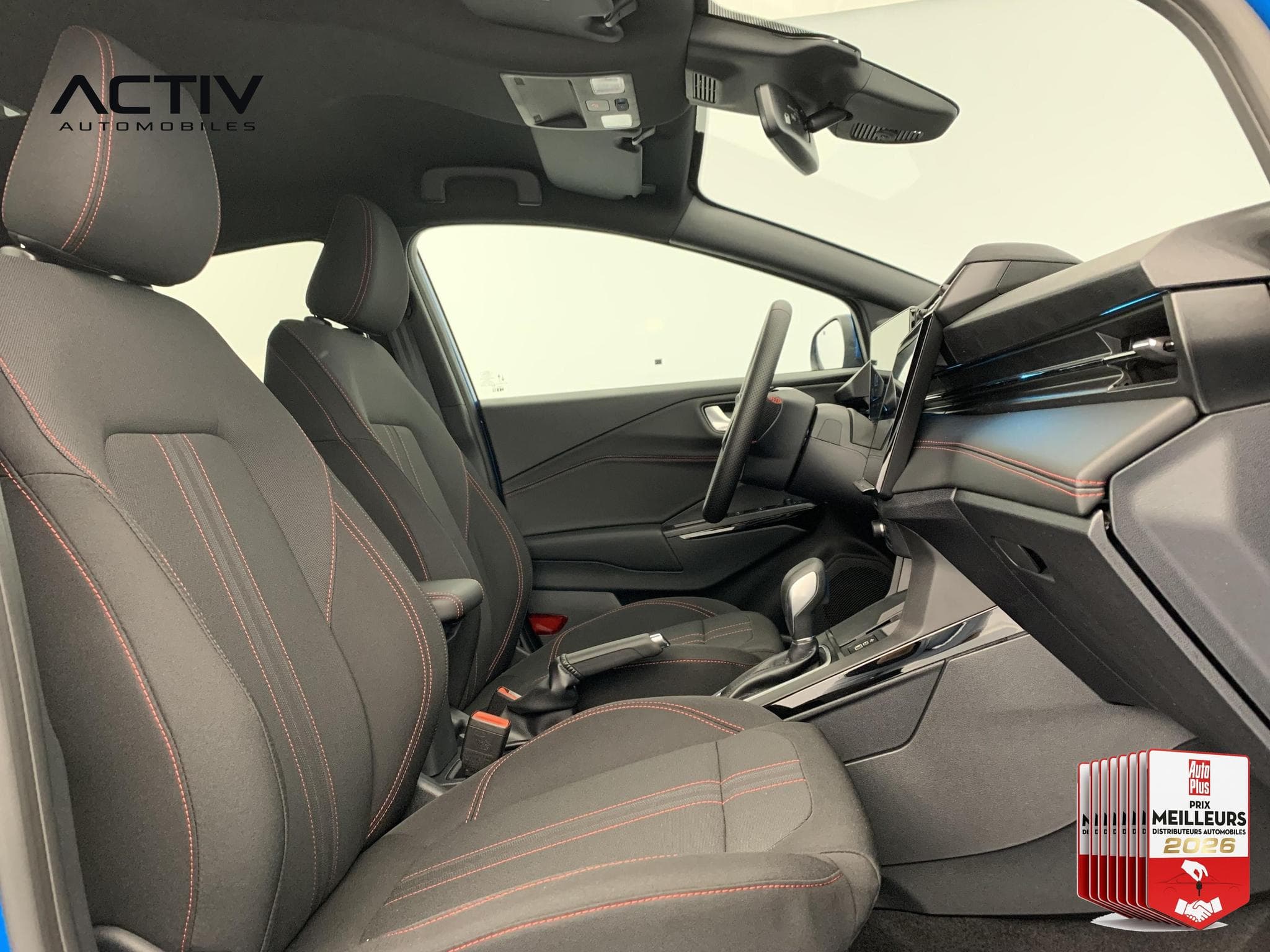 Ford PUMA 1.0 EcoBoost 125 ch mHEV S&S Powershift ST-Line (2026) - Photo 9