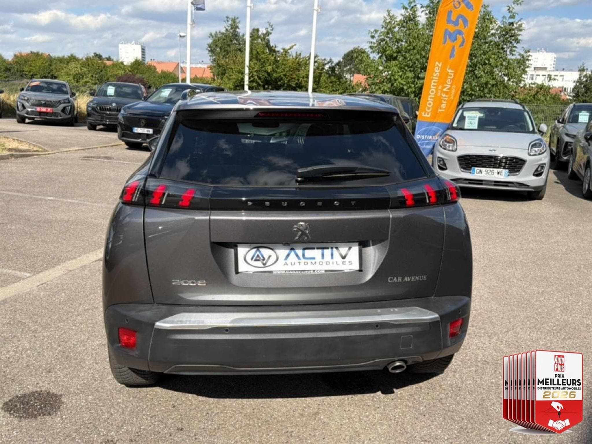 Peugeot 2008 1.5 BLUEHDI 110 S&S ALLURE PACK (2022) - Photo 11