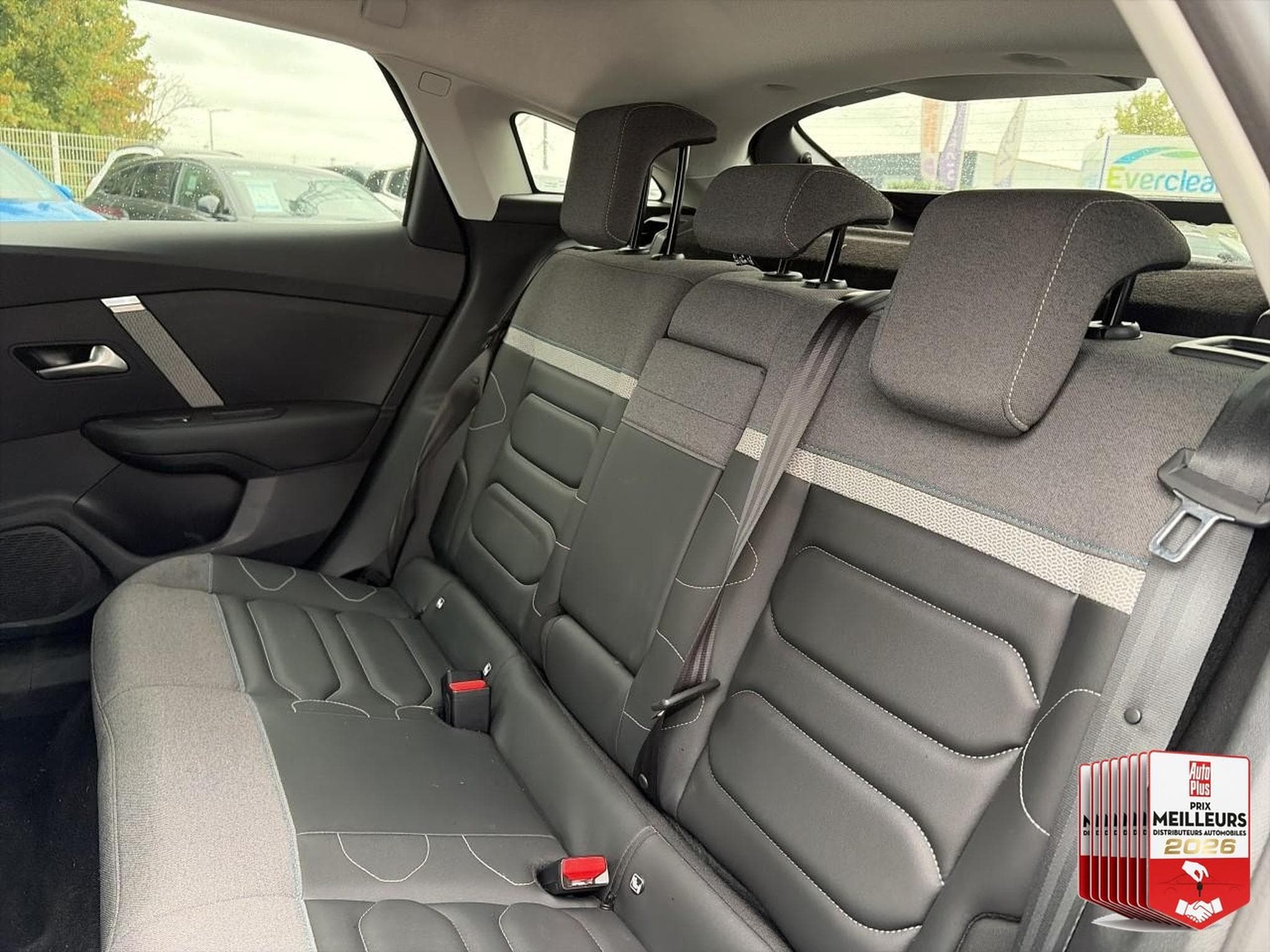 Citroën C4 1.5 BLUEHDI 130 MAX AUTOMATIQUE (2024) - Foto 28