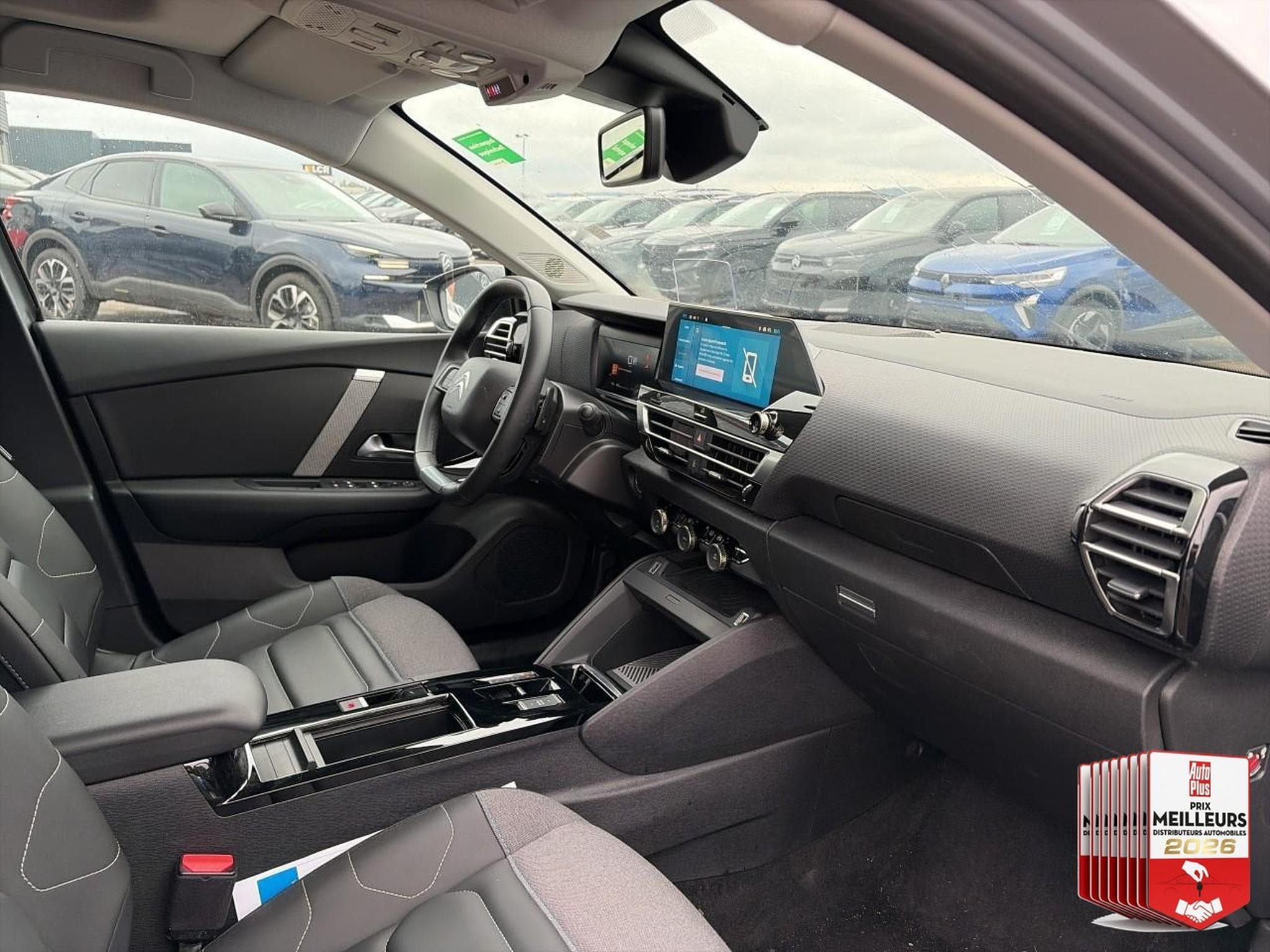Citroën C4 1.5 BLUEHDI 130 MAX AUTOMATIQUE (2024) - Foto 31