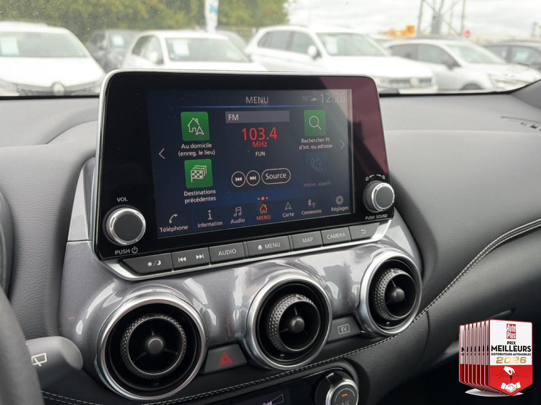 Nissan JUKE 1.6 HYBRID 143 N-CONNECTA (2023) - Photo 17