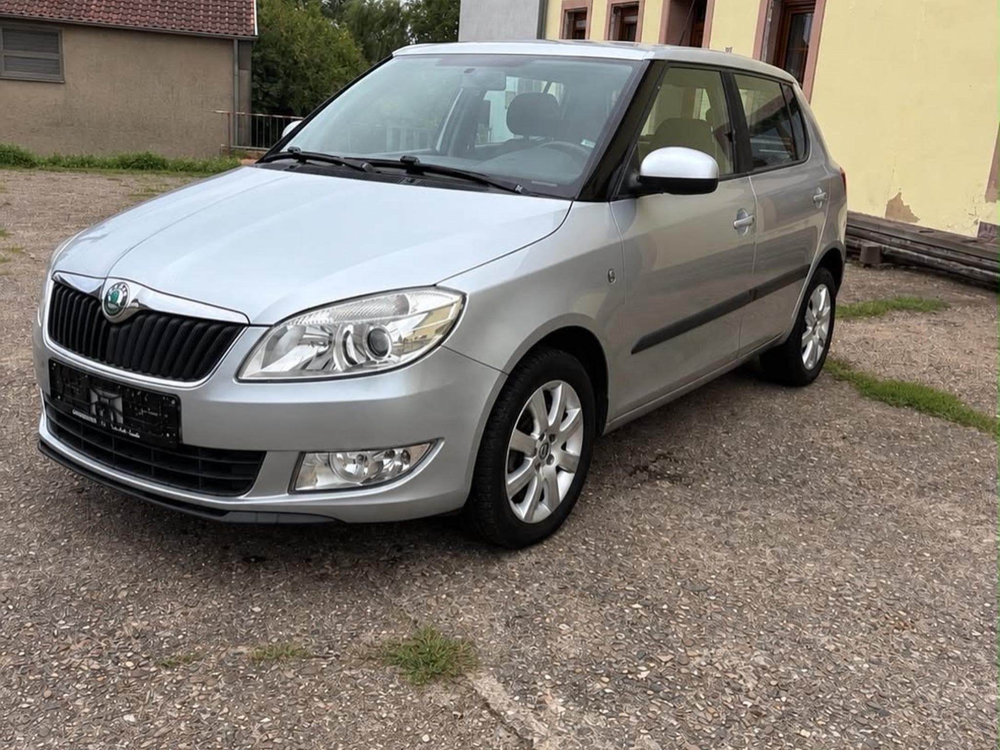 Skoda Fabia (2011) - Photo 1