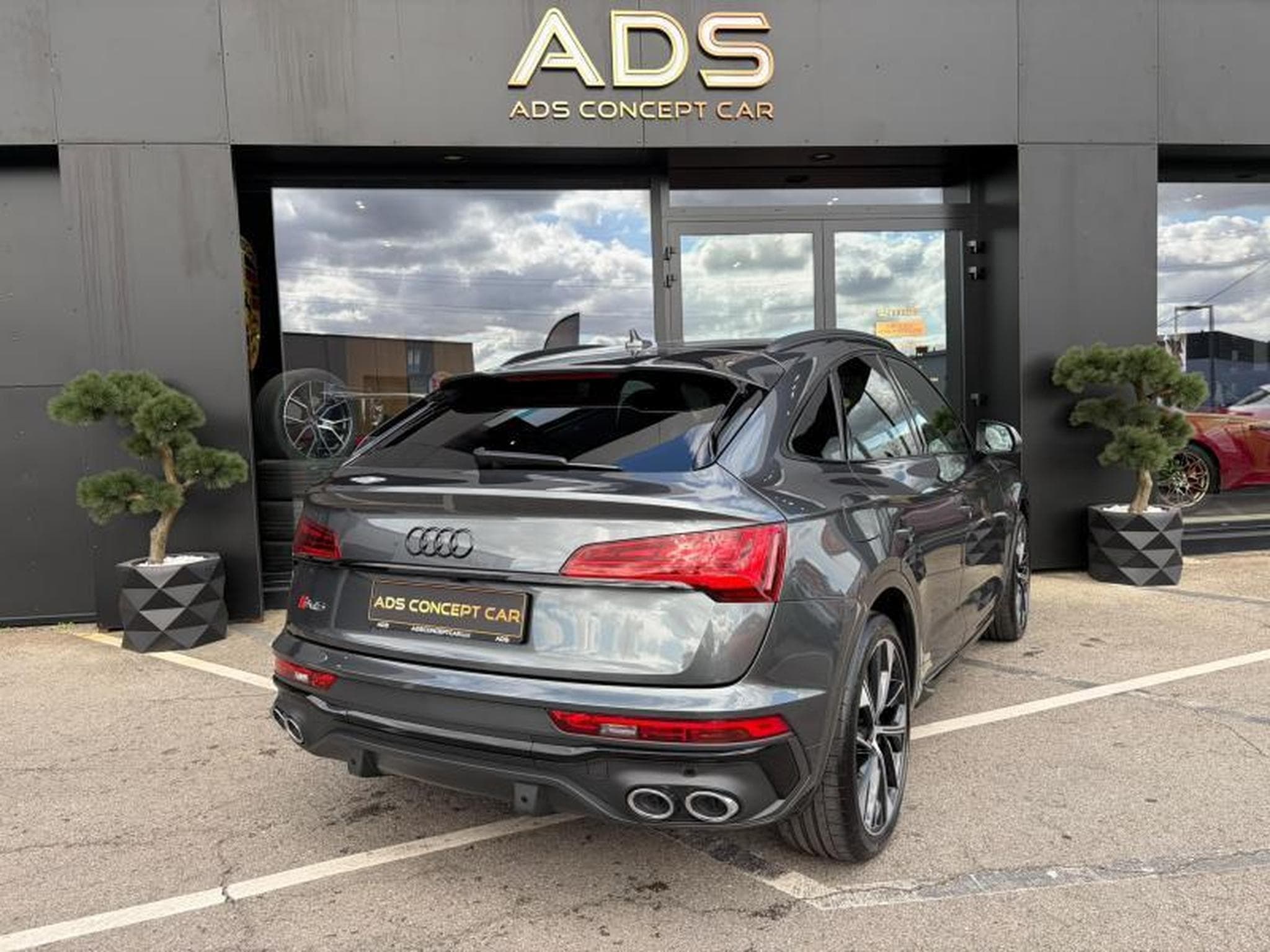 Audi SQ5 Sportback S 3.0 341ch/Attelage/Camera (2023) - Photo 3