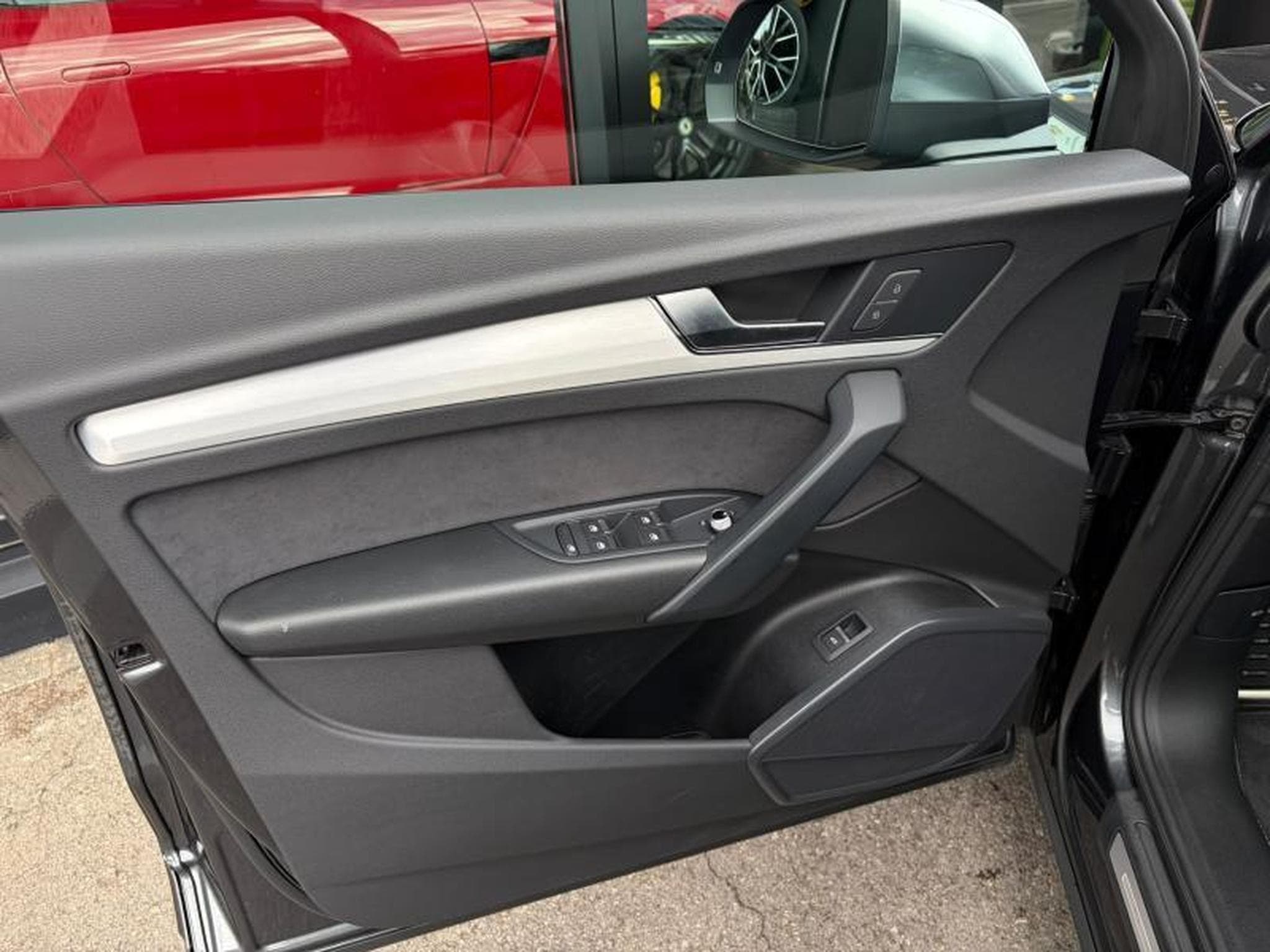 Audi SQ5 Sportback S 3.0 341ch/Attelage/Camera (2023) - Photo 15