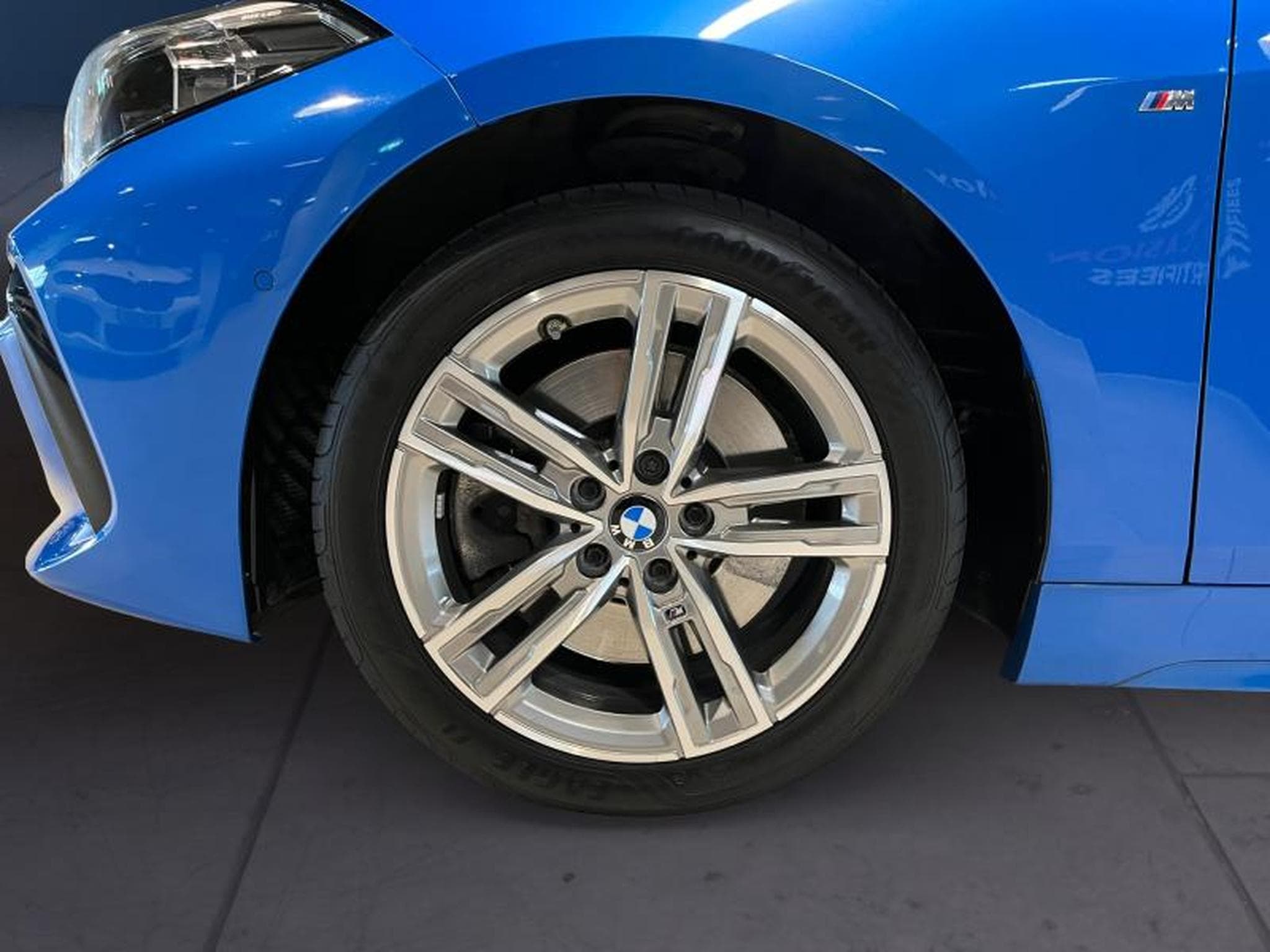 BMW 120 120i Hatch M Sport (2021) - Photo 10