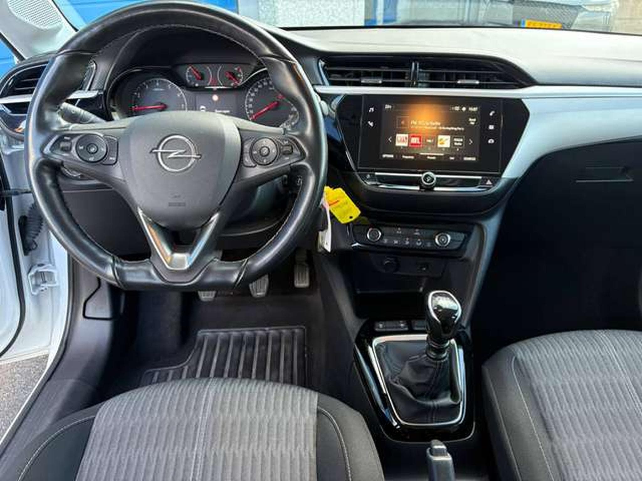 Opel Corsa Corsa 1.5 Diesel Start/Stop Edition (2023) - Photo 4