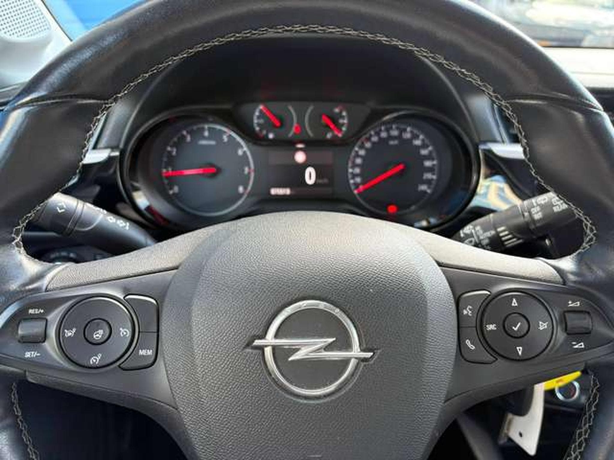 Opel Corsa Corsa 1.5 Diesel Start/Stop Edition (2023) - Photo 13