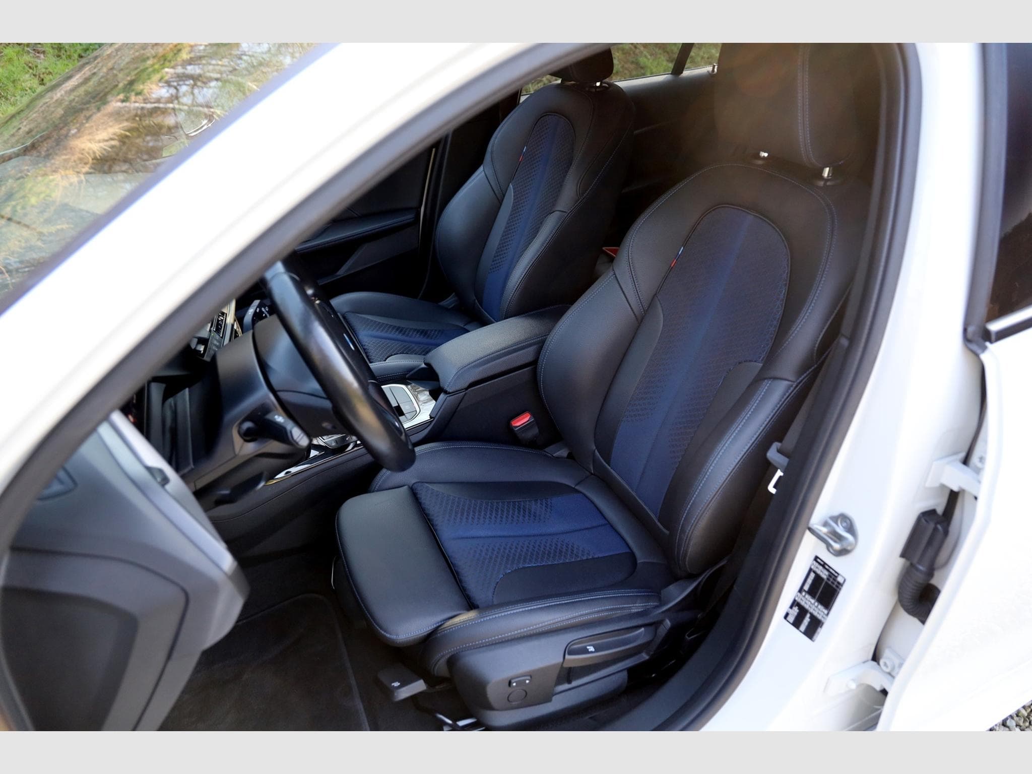 BMW 118 iA M Sport 136cv DKG7 (2021) - Photo 8