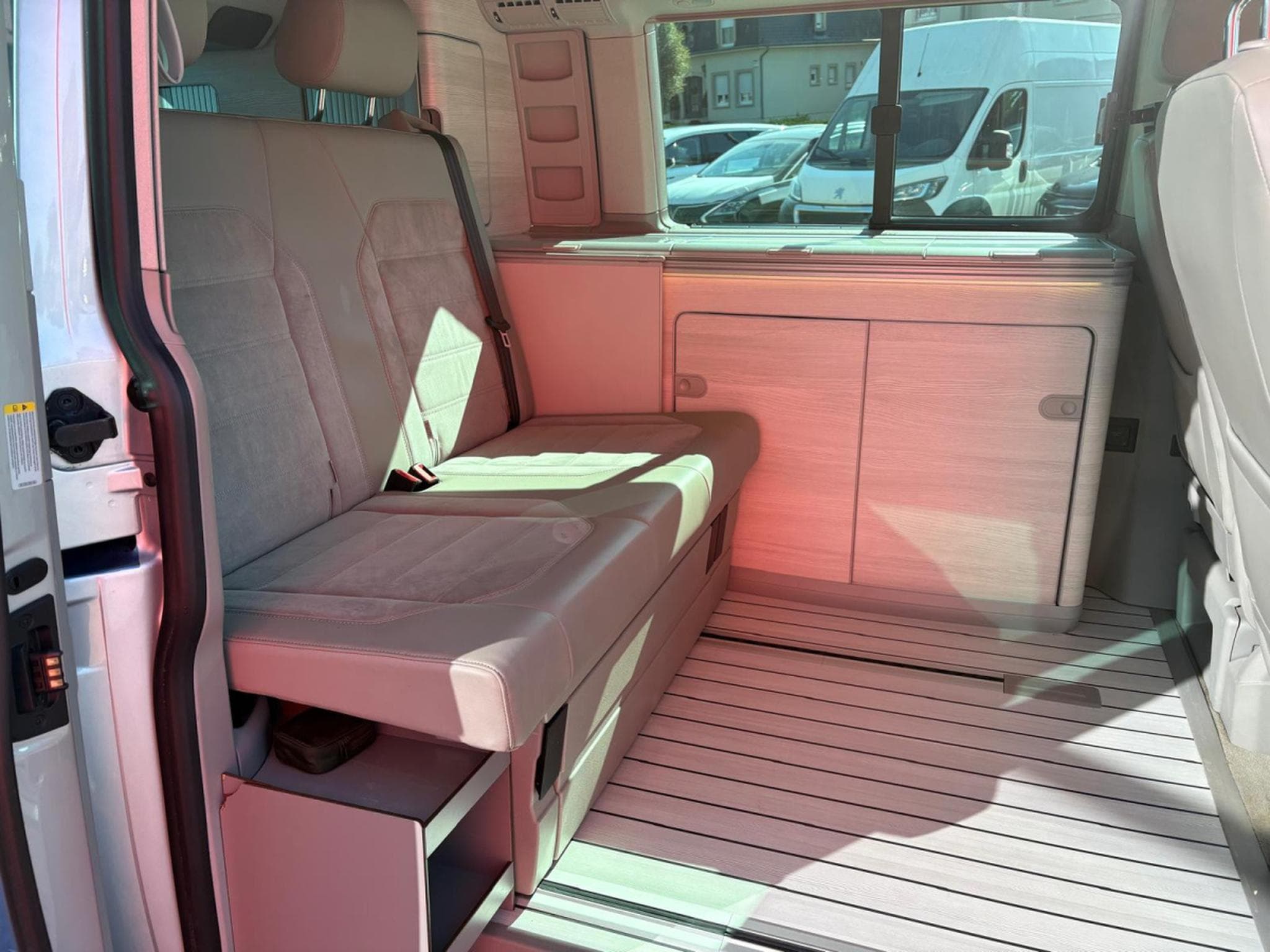 VW T6 CALIFORNIA (2019) - Photo 18