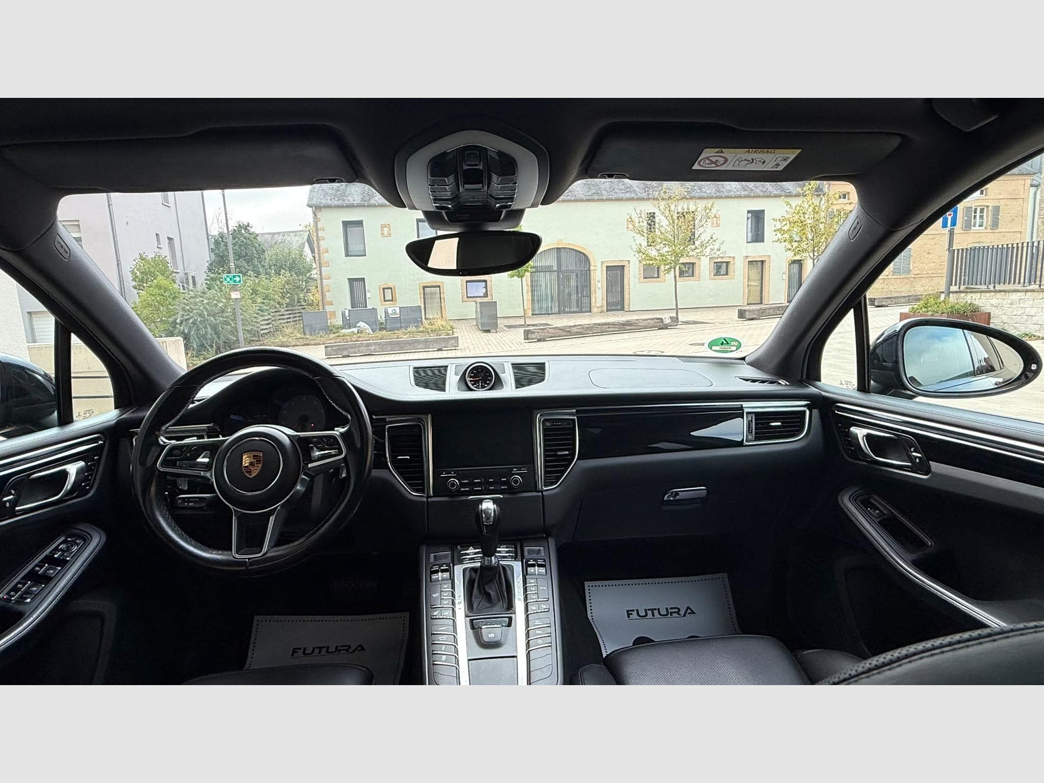 Porsche Macan Macan S 340 (2018) - Photo 9