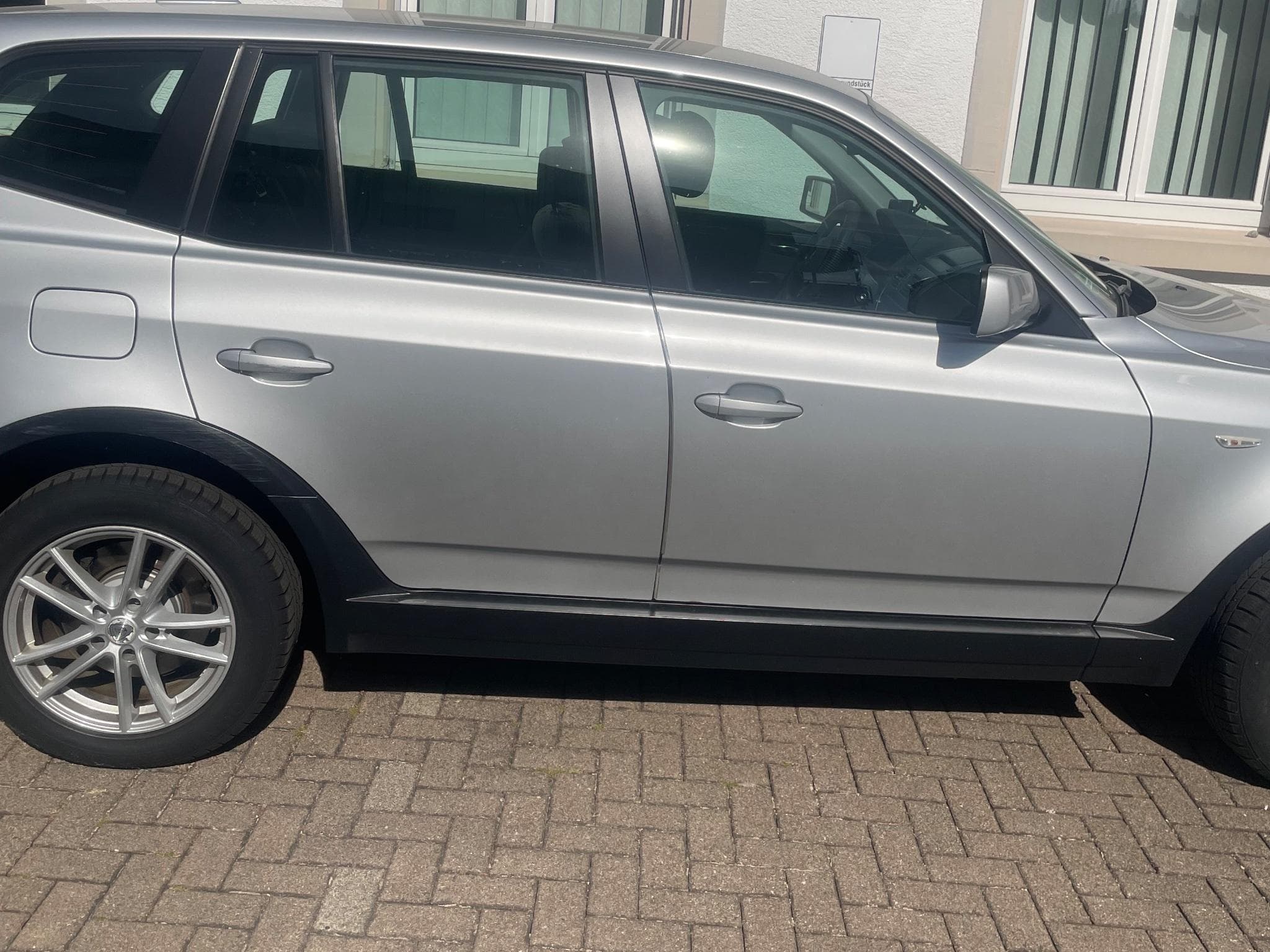 BMW X3 2.0d (2007) - Photo 3