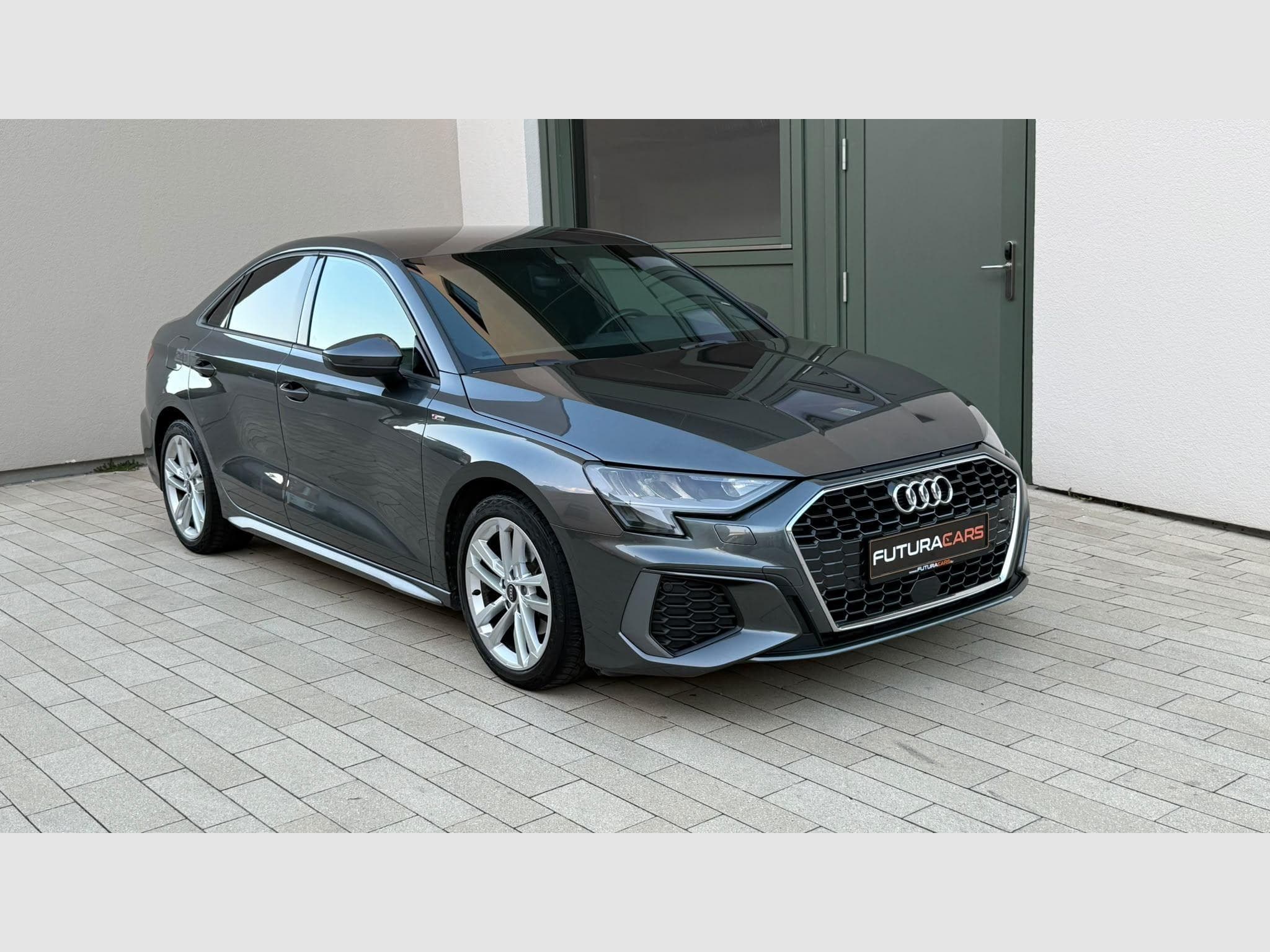 Audi A3 S line Berline (2022) - Photo 3