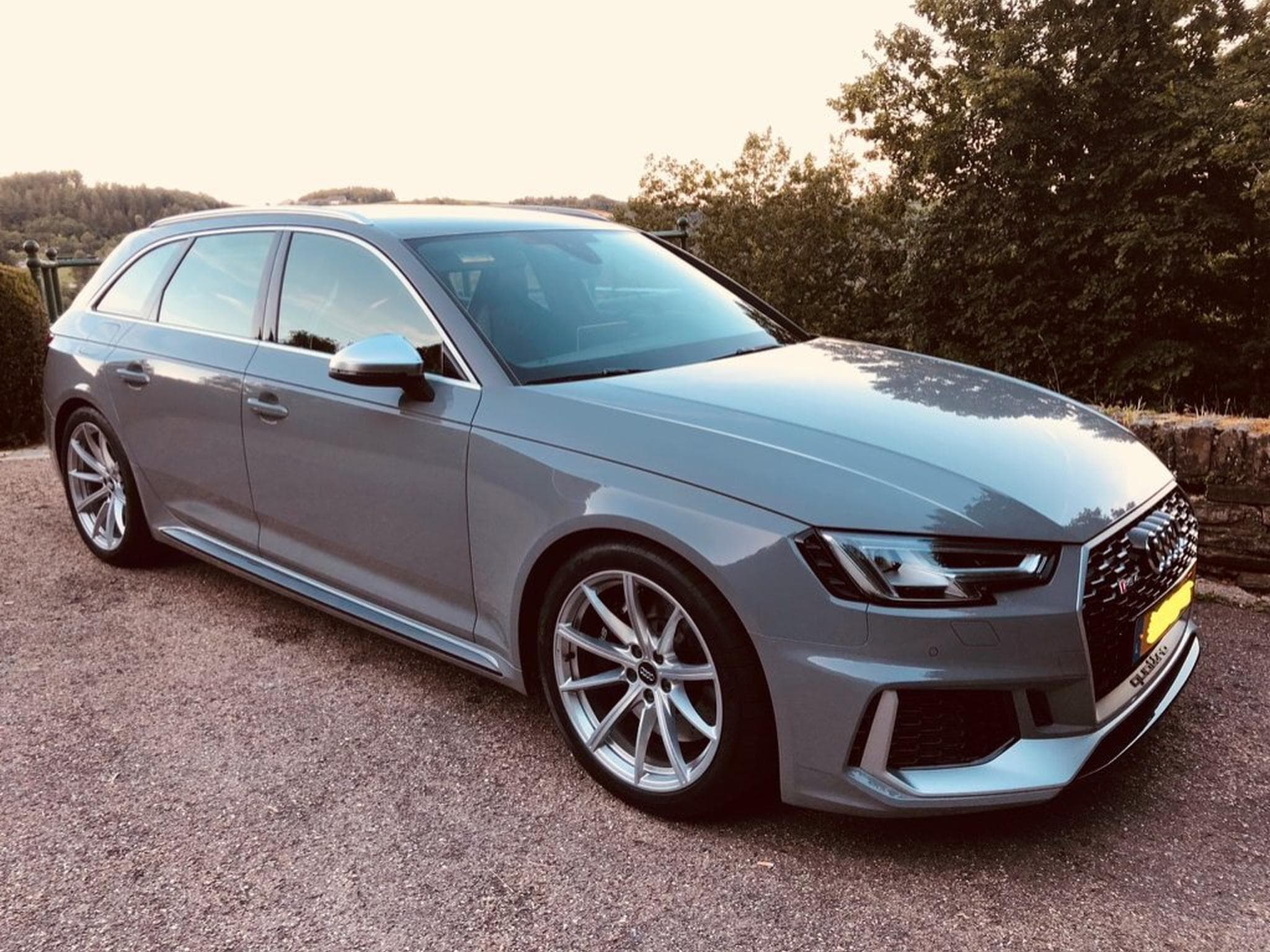 Audi RS4 Audi RS4 B9 Avant (2018) - Photo 1