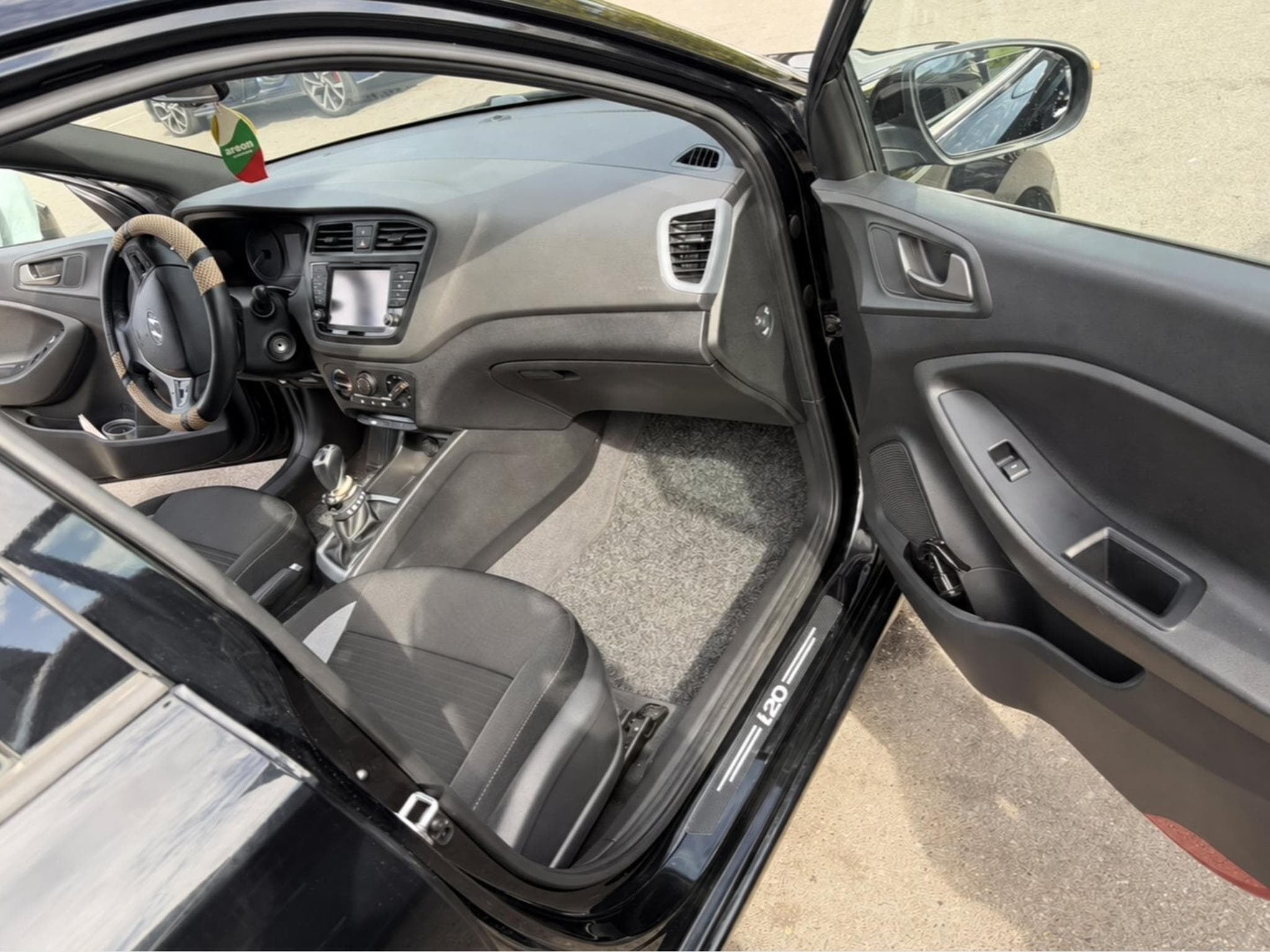Hyundai i20 Twist Techno Pack Special Edition Play (2018) - Photo 6