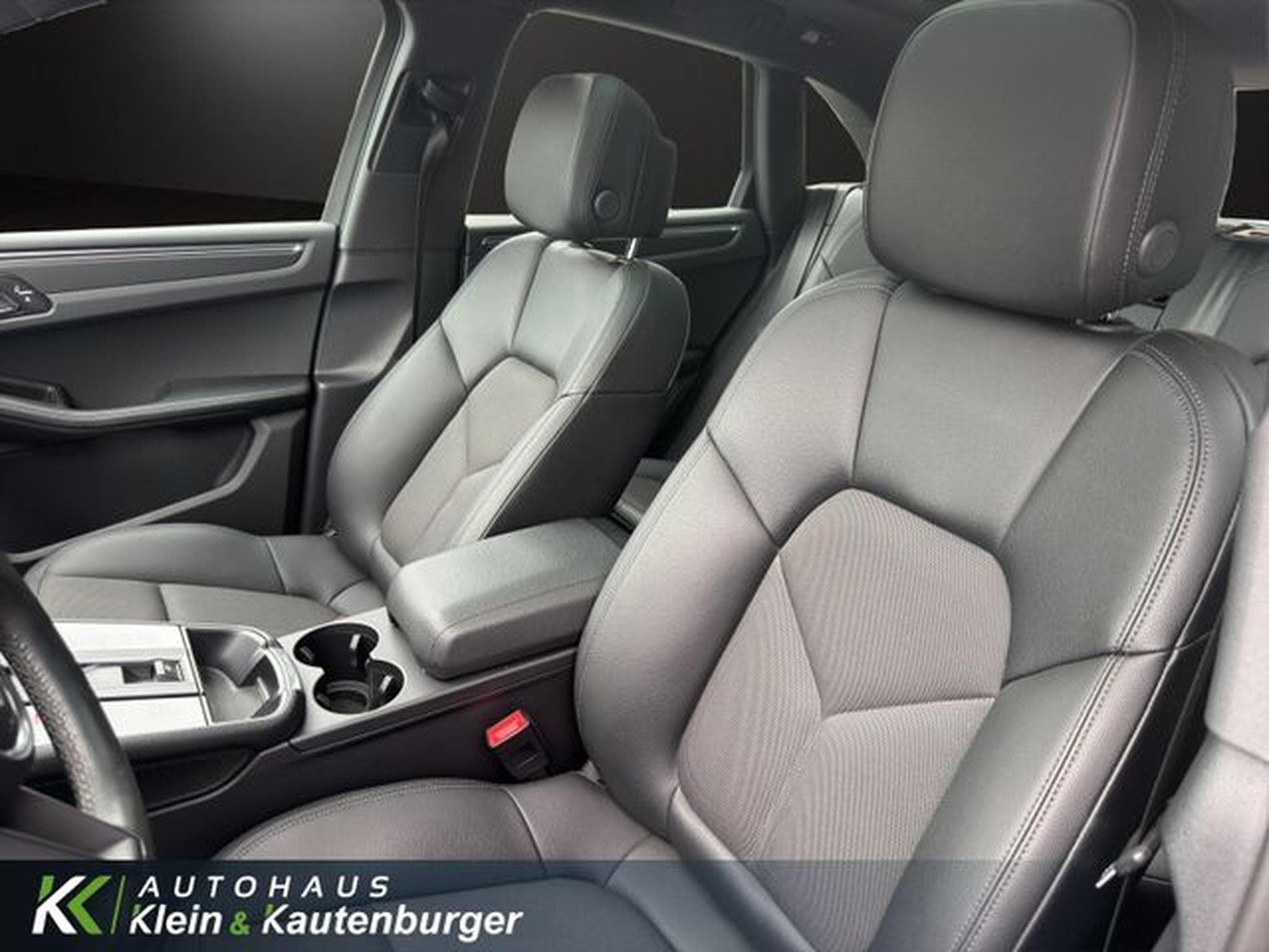 Porsche Macan MACAN 2.0T+KAMERA+PANODACH +SITZH+LED+DACHREHLIN (2023) - Photo 14