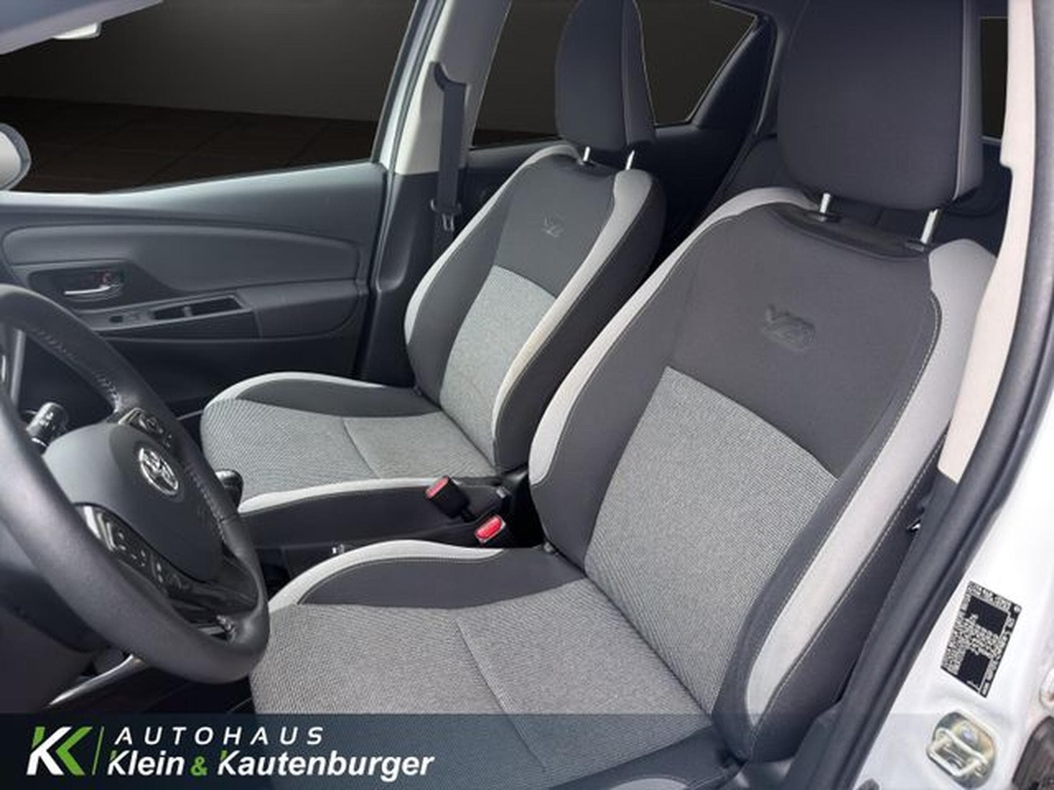 Toyota Yaris Yaris 1.5 Dual-VVT-iE Style Selec+KAMERA+CARPLAY (2020) - Photo 13