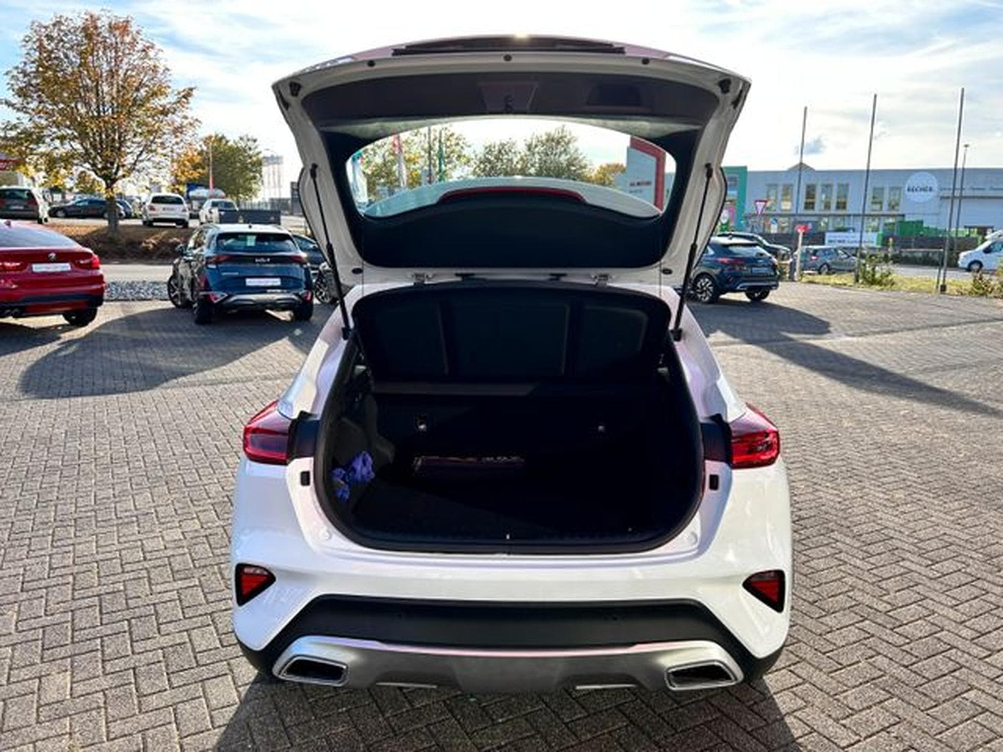 Kia XCeed XCeed 1,6 PHEV DCT Vision Navi Komfort Kamera (2022) - Foto 7