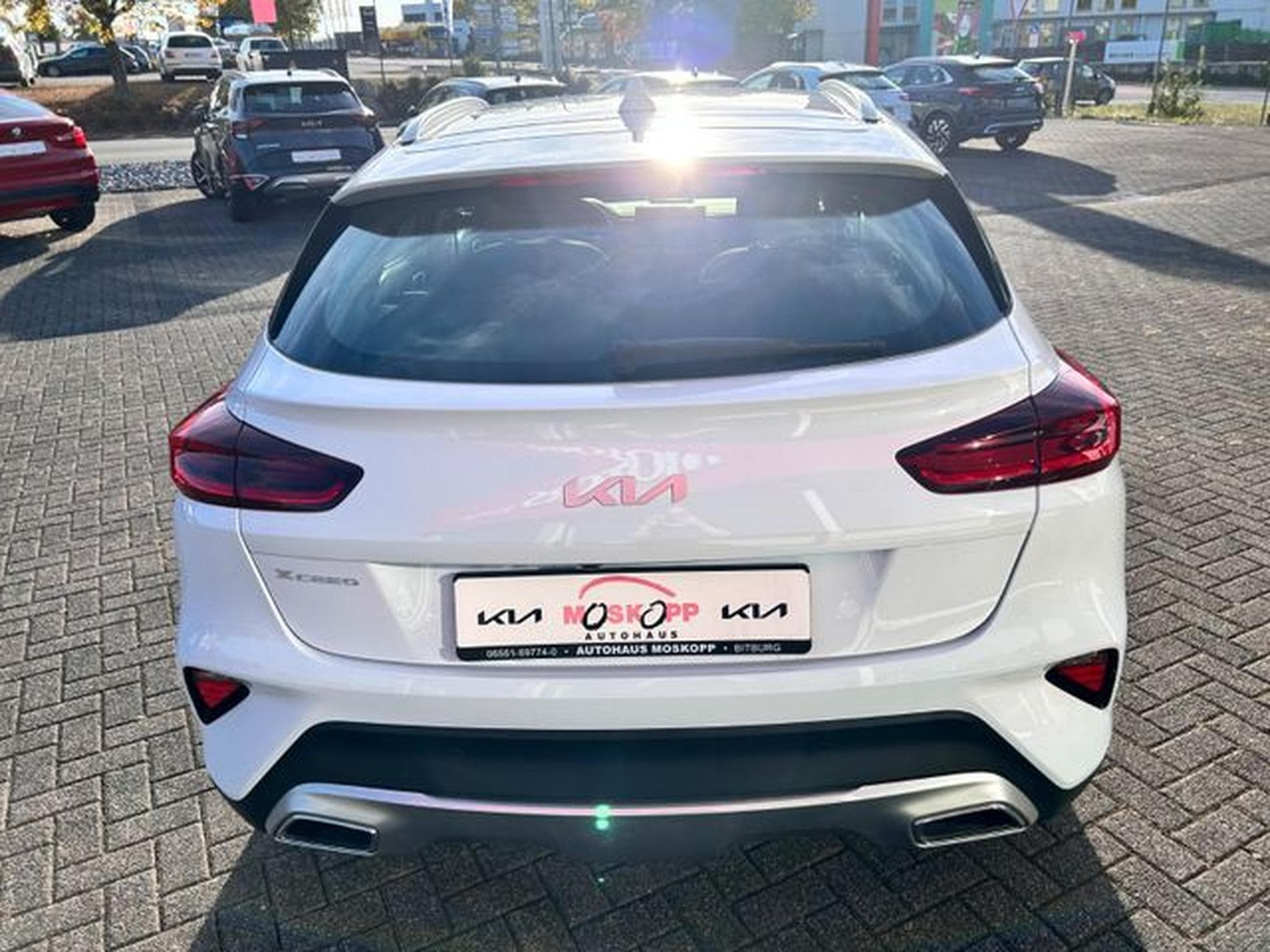 Kia XCeed XCeed 1,6 PHEV DCT Vision Navi Komfort Kamera (2022) - Foto 6
