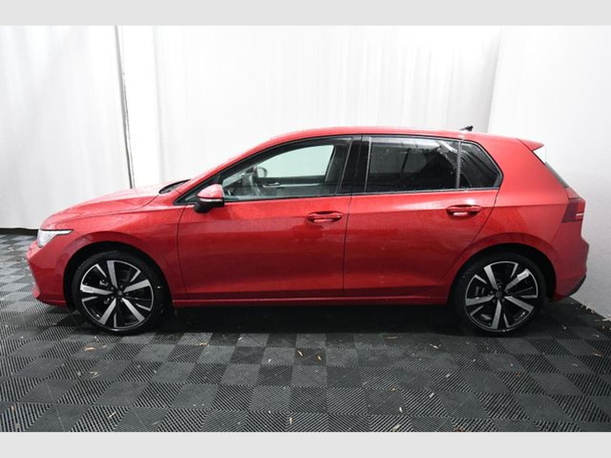 VW Golf Golf 1.5 eTSI Life - Kamera, SH, AHK (2026) - Photo 2