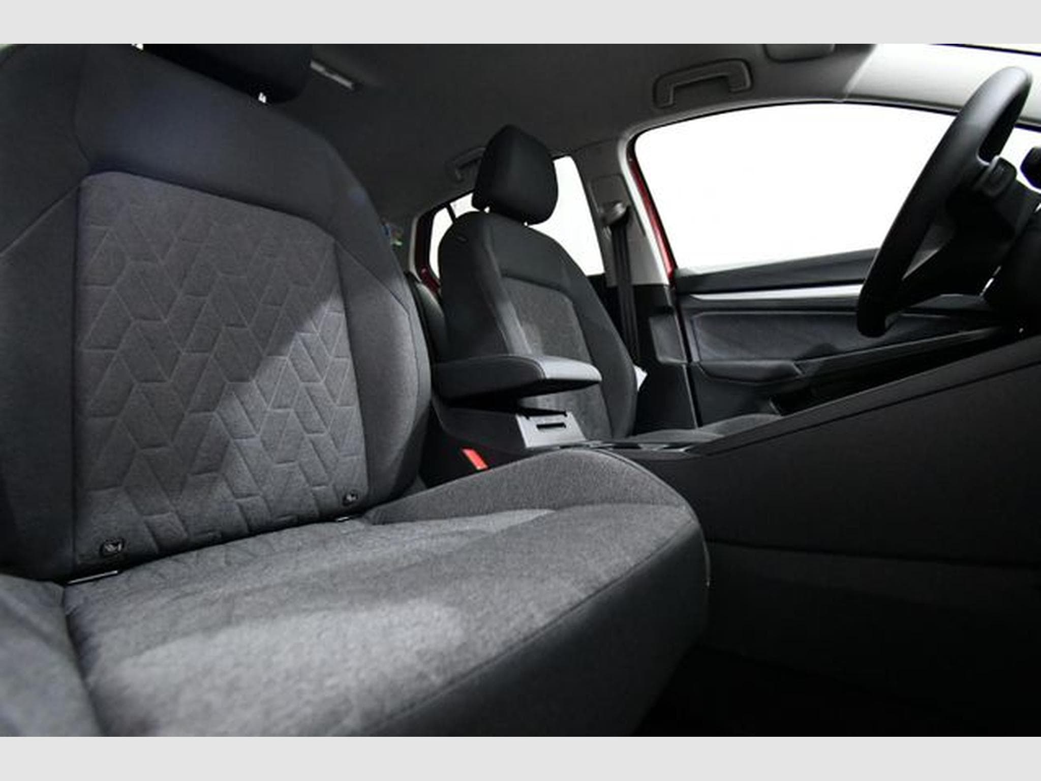 VW Golf Golf 1.5 eTSI Life - Kamera, SH, AHK (2026) - Photo 10
