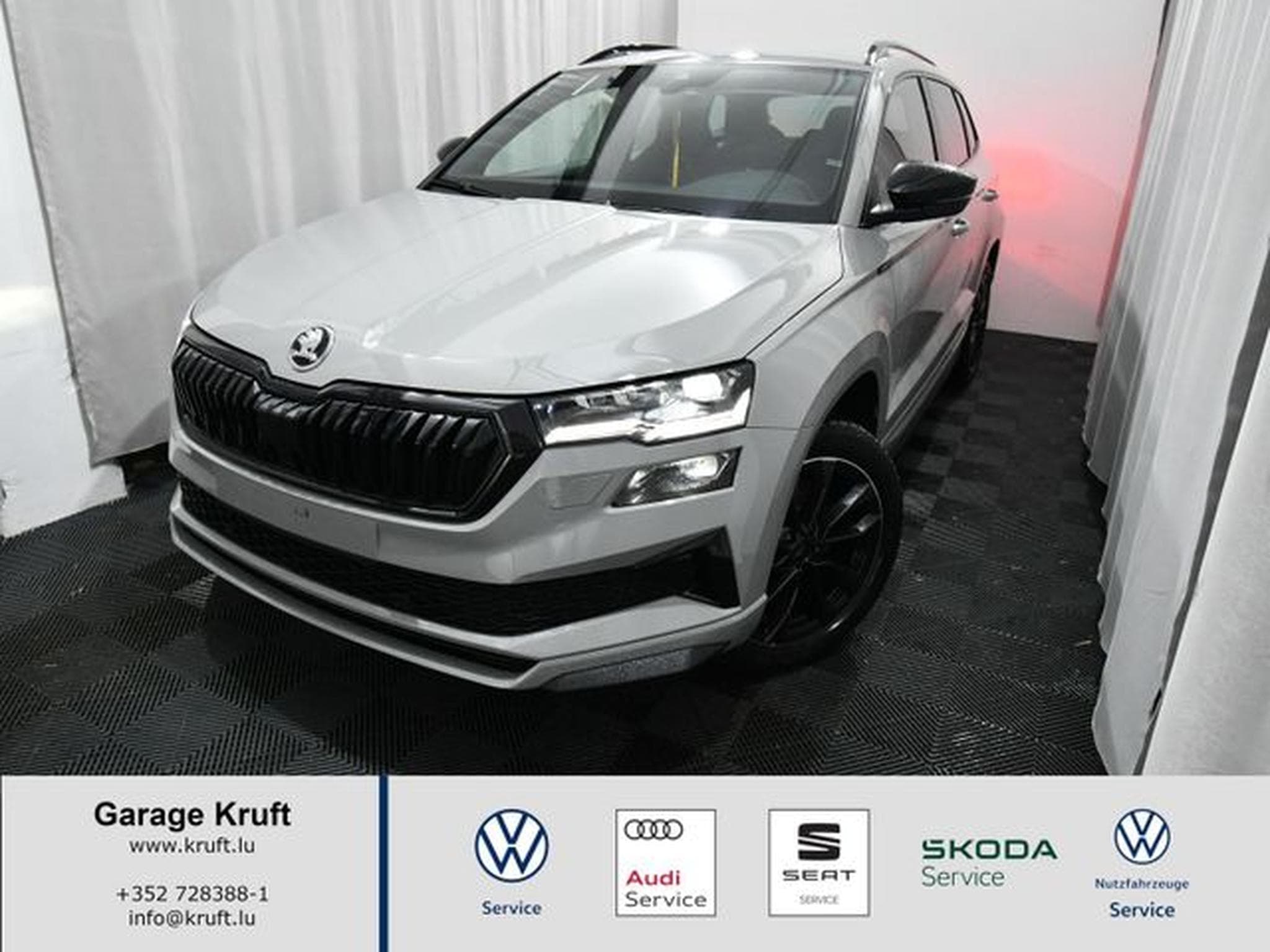 Skoda Karoq Karoq 1.5 TSI DSG Sportline - AHK, Navi, Kamera (2026) - Photo 1