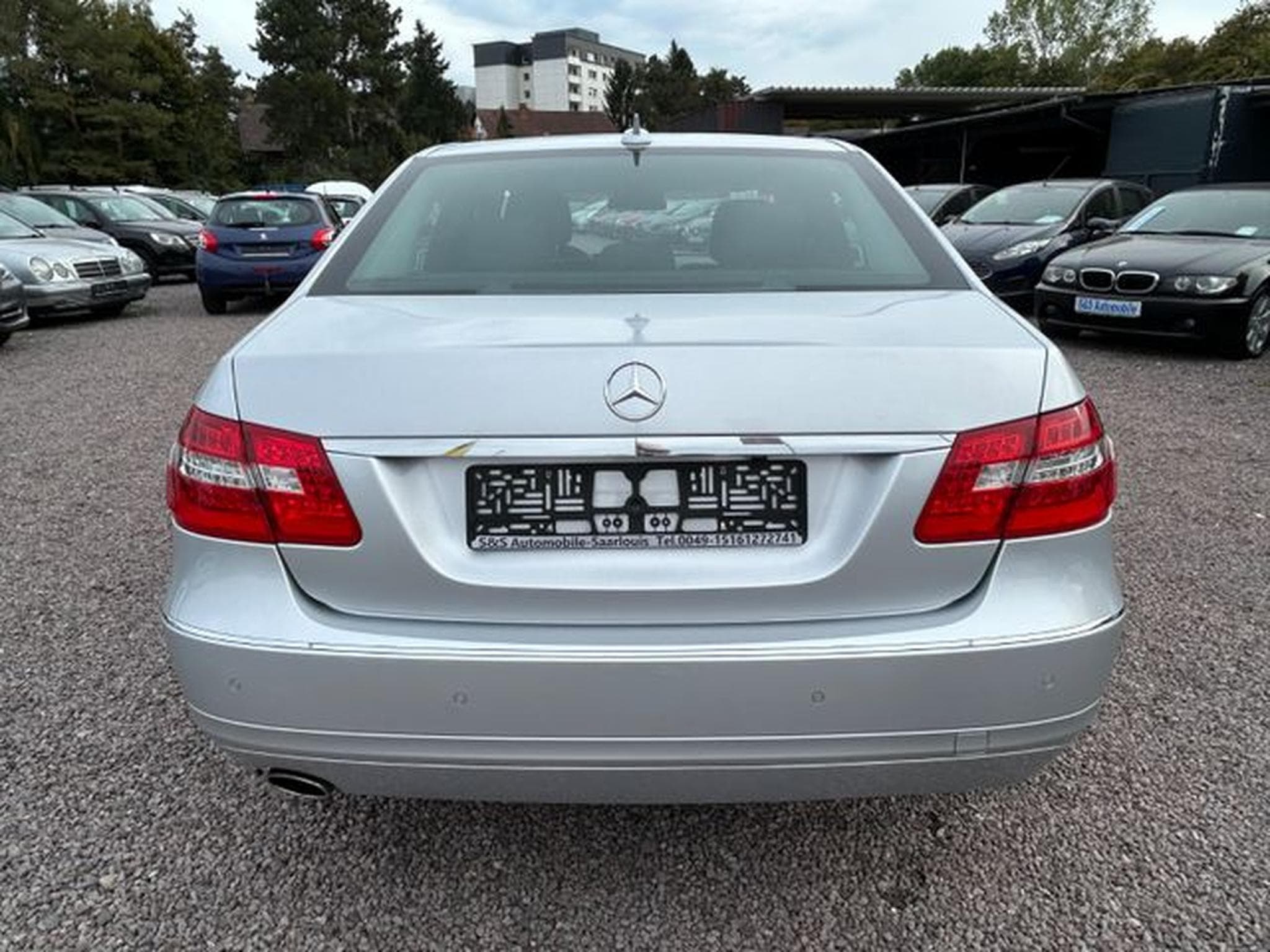 Mercedes E 250 E 250 CGI Lim. BlueEfficiency*Automatik*Navi*Kam (2011) - Photo 5