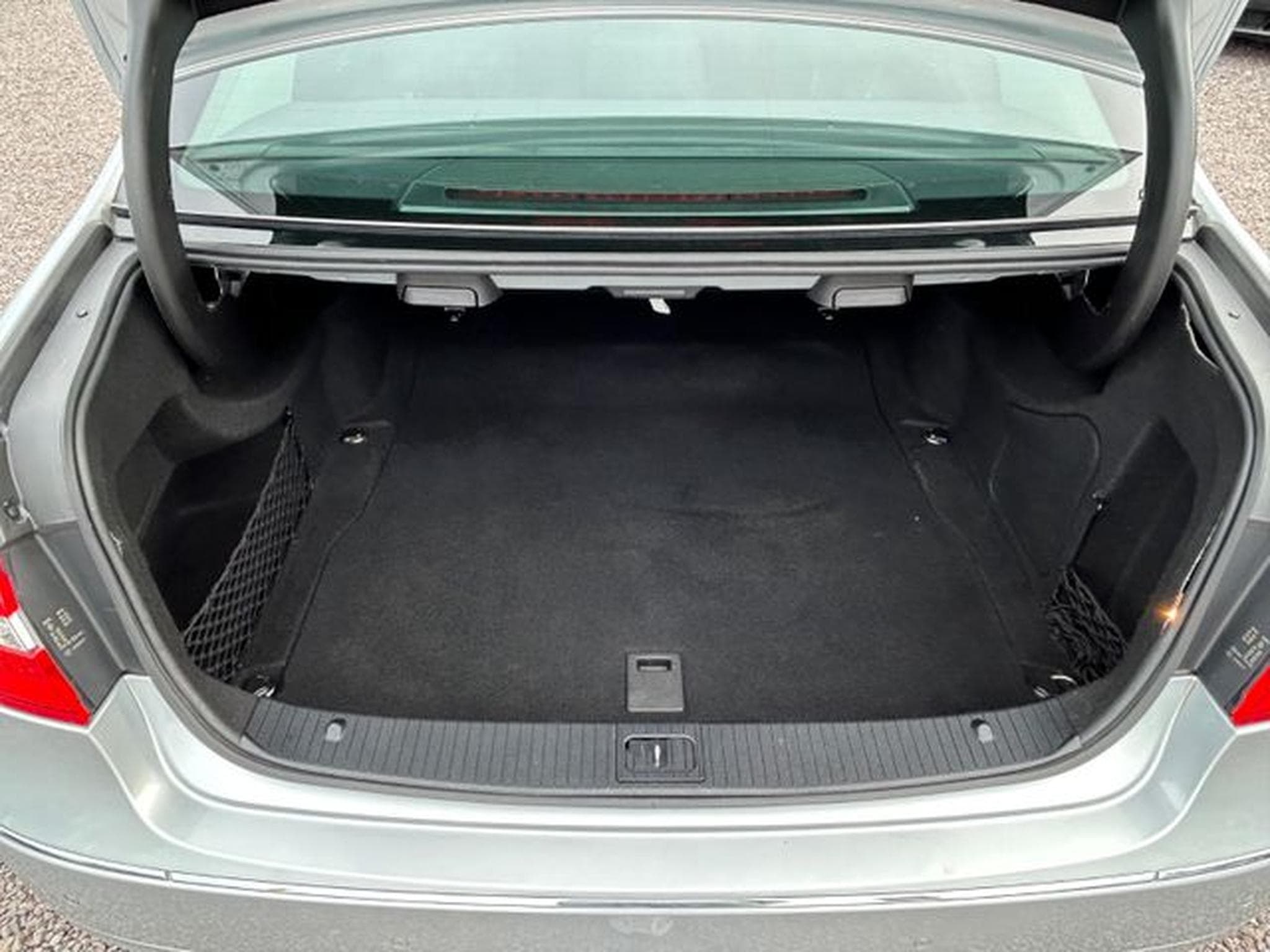 Mercedes E 250 E 250 CGI Lim. BlueEfficiency*Automatik*Navi*Kam (2011) - Photo 18