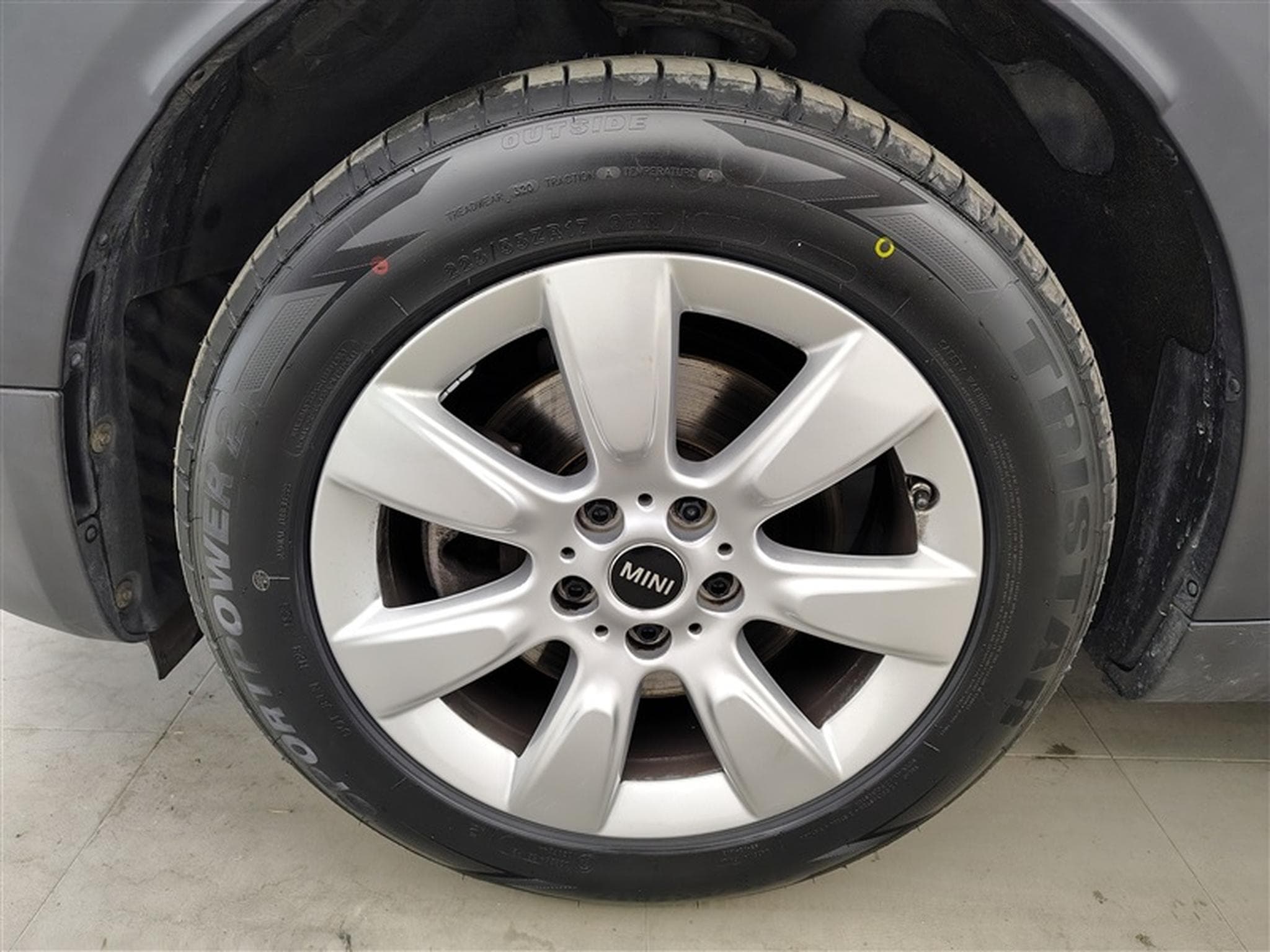 MINI Countryman 1.5A  Navi / Led / PDC / Toit Pano (2022) - Foto 6