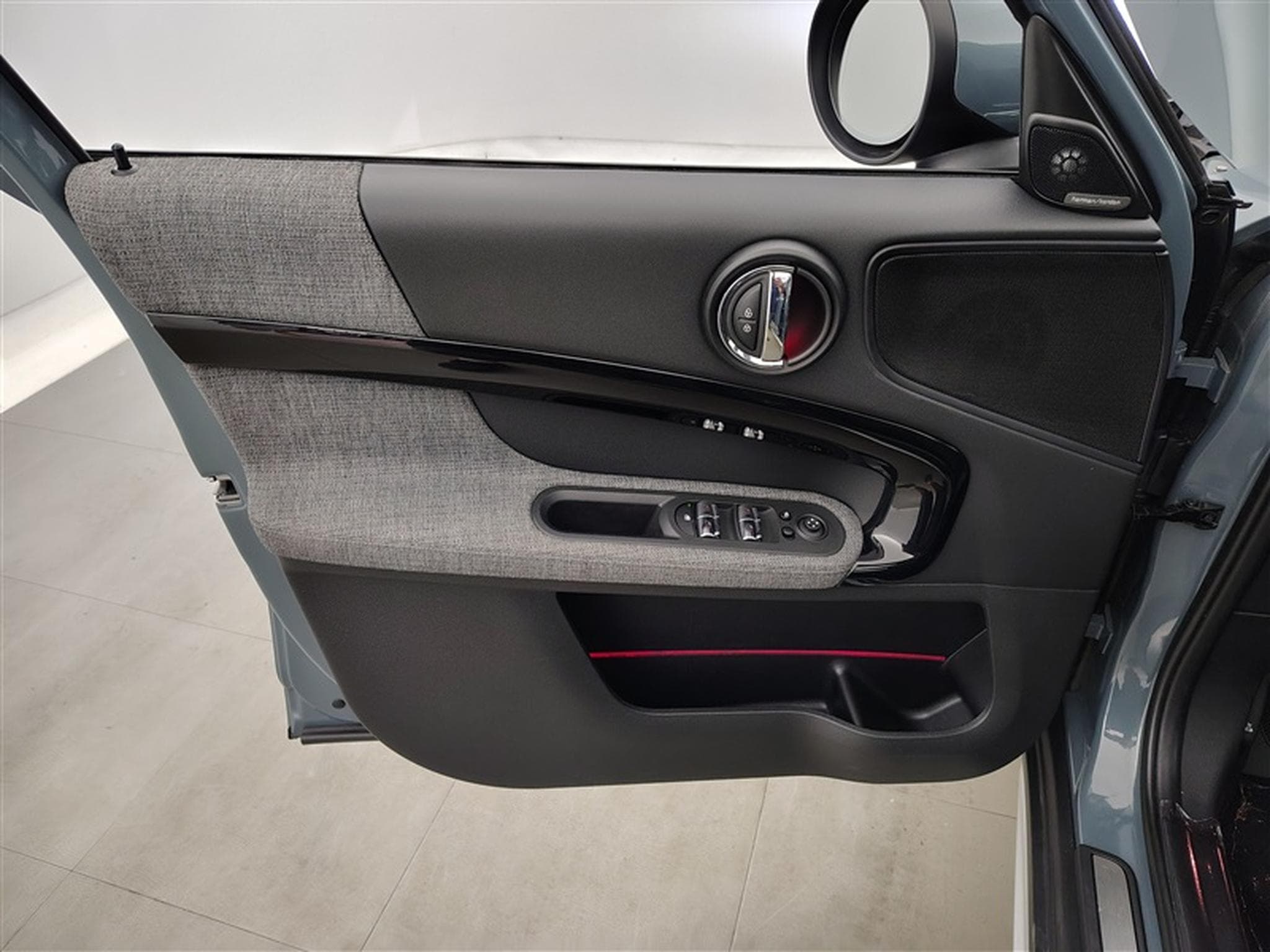 MINI Countryman 1.5A  Navi / Led / PDC / Toit Pano (2022) - Foto 17