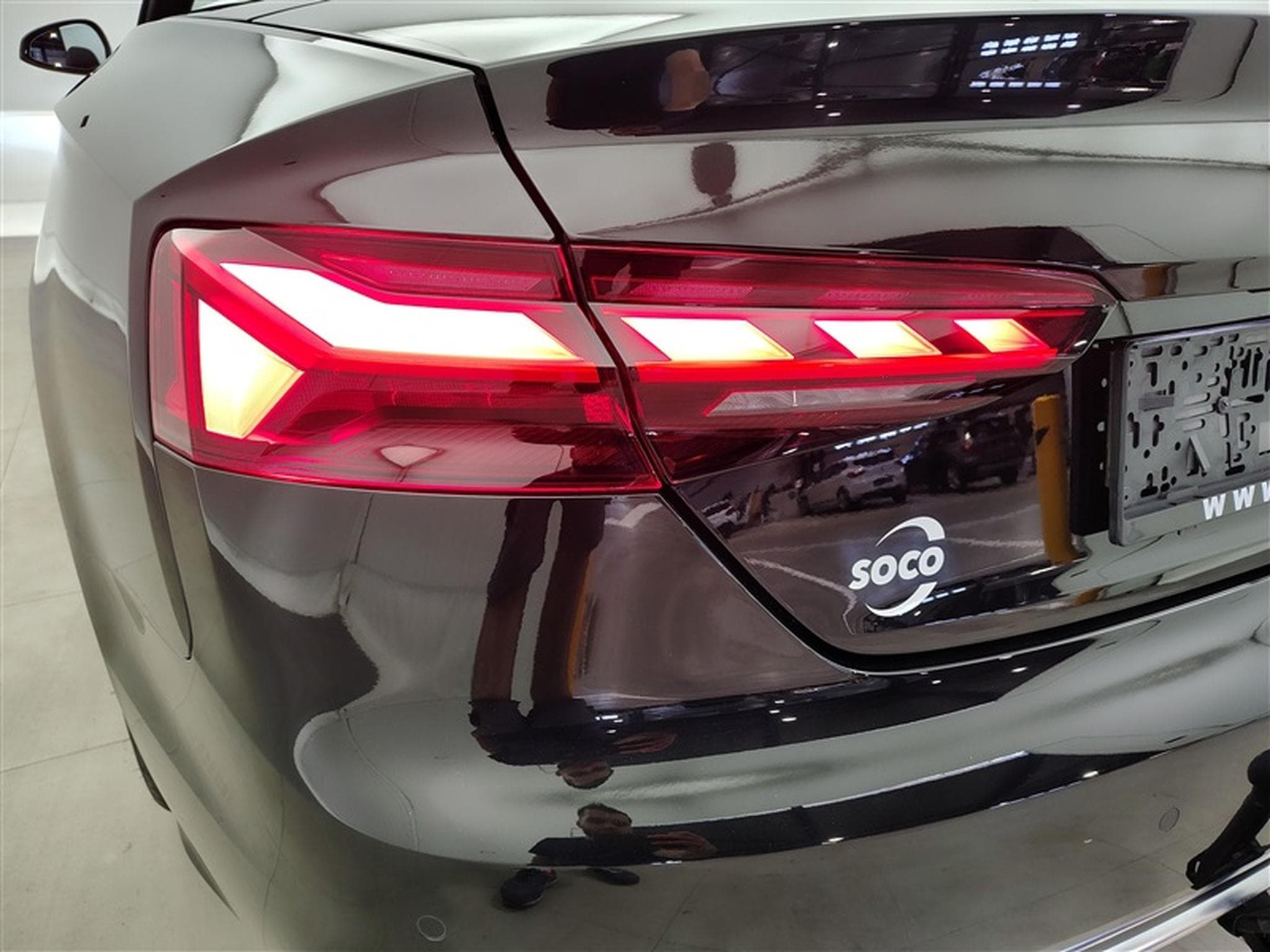 Audi A5 Cabriolet OPF S tronic / Full Led / Cuir / App Connect (2023) - Foto 16