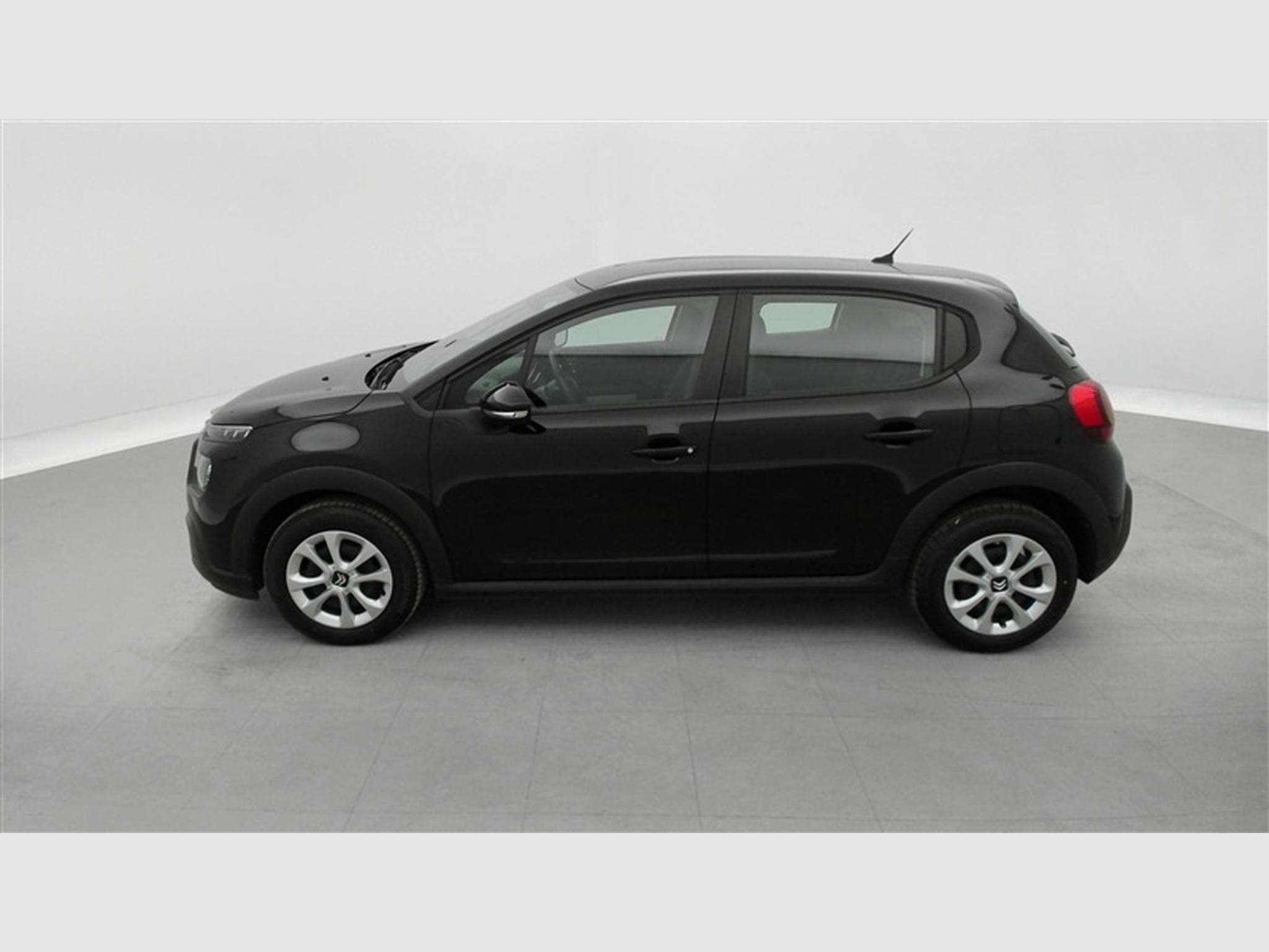 Citroen C3 1.2i PureTech Live S&S (2021) - Foto 3