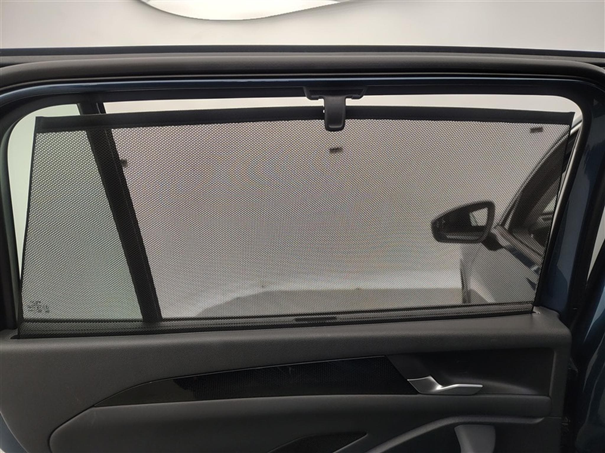 VW Tayron 1.5 TSI 150Cv DSG7 Life 7PL / NAVI / CAMERA / MATRIX LED (2026) - Foto 19