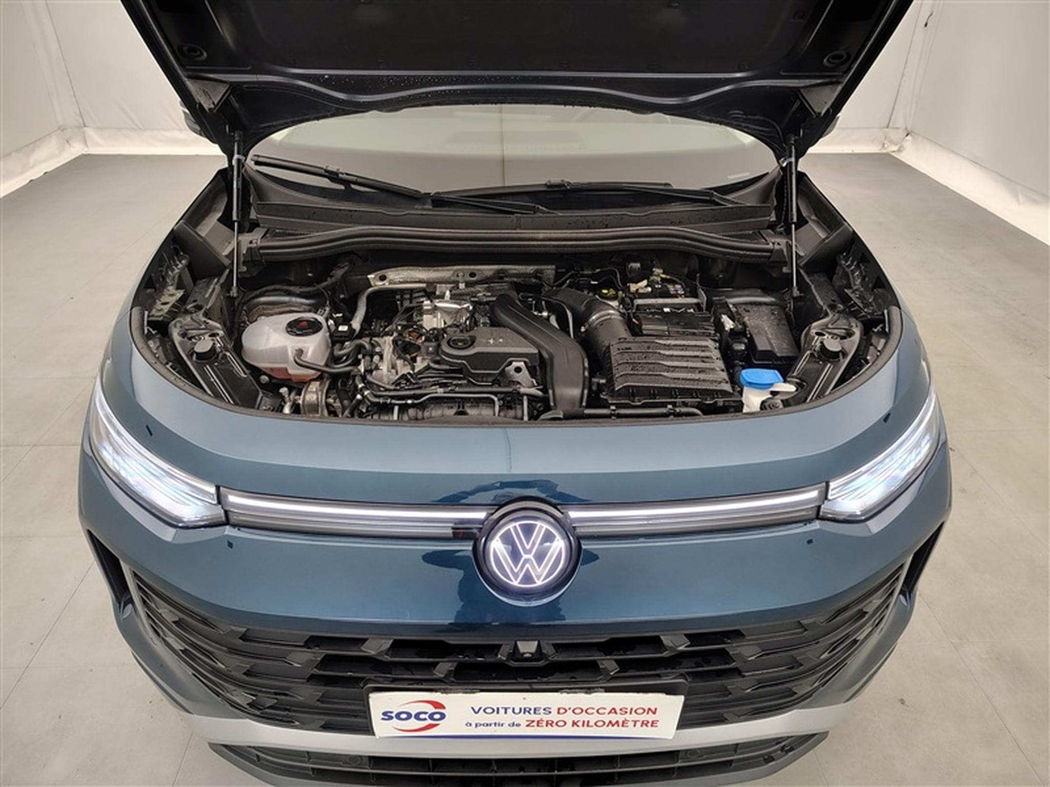 VW Tayron 1.5 TSI 150Cv DSG7 Life 7PL / NAVI / CAMERA / MATRIX LED (2026) - Foto 21