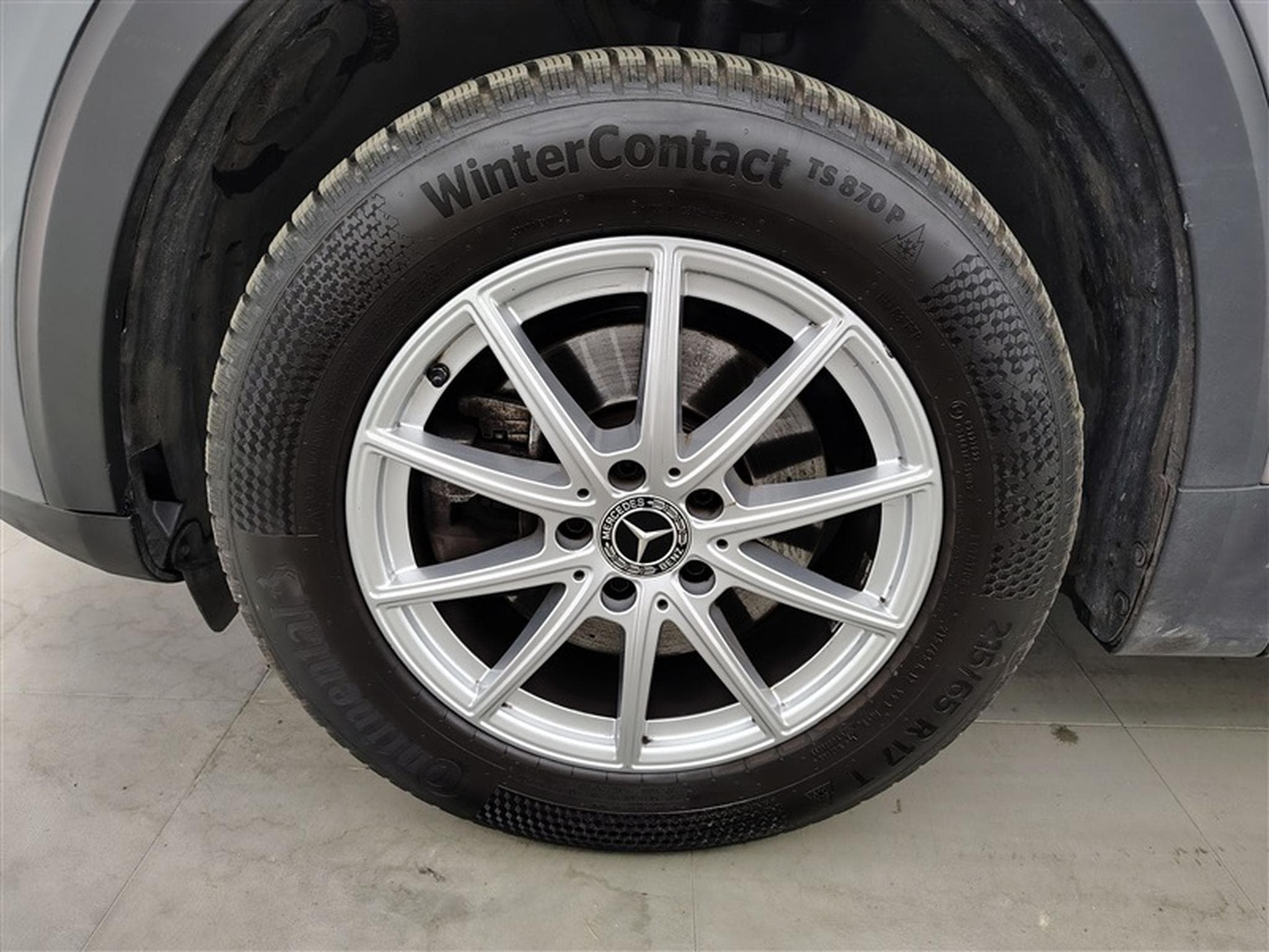 Mercedes GLB 180 Business Solution Navi / PDC av+ar (2021) - Photo 6