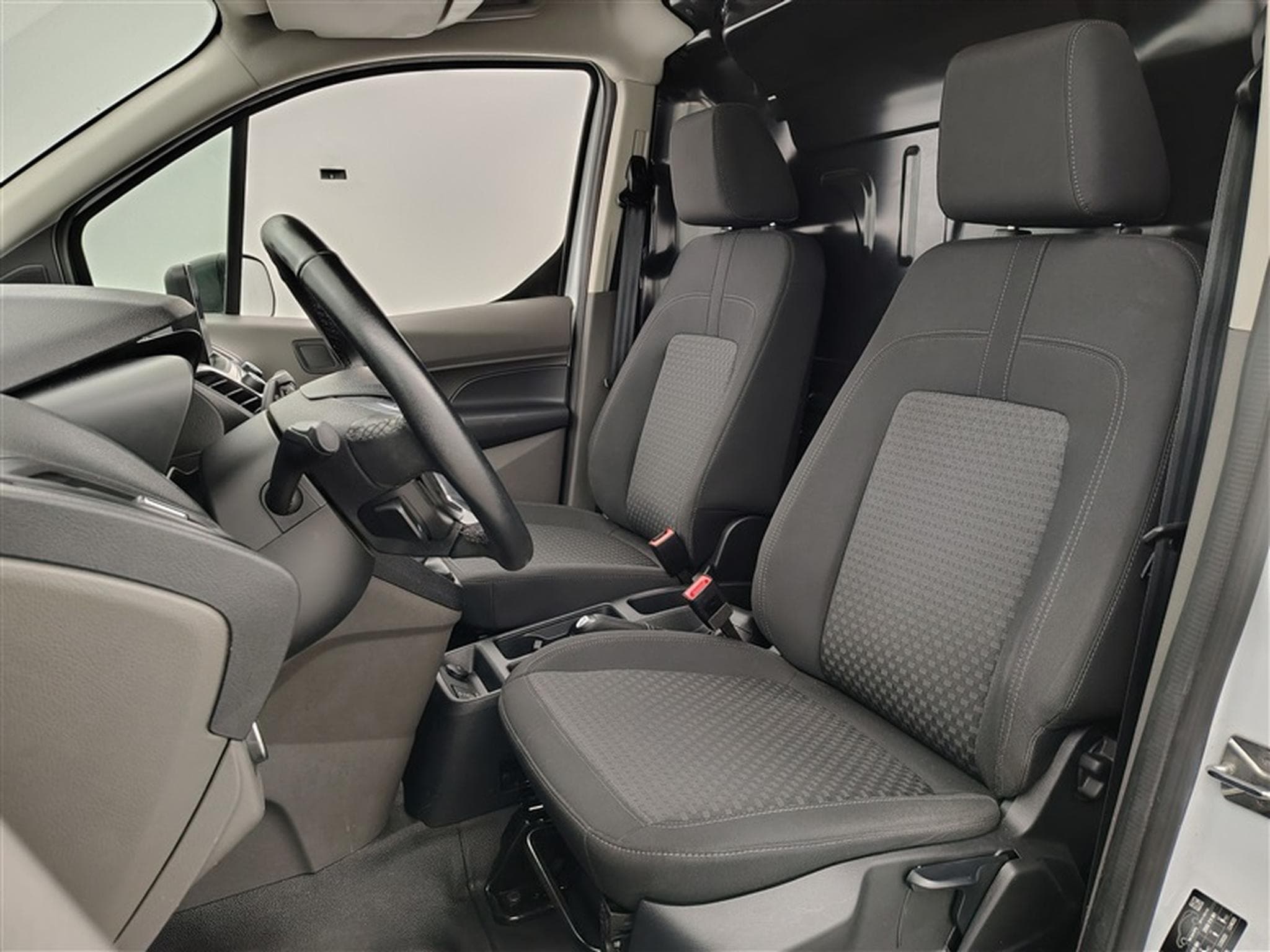Ford Transit 1.5 Ecoblue 100Cv Business NAVI (2022) - Foto 7
