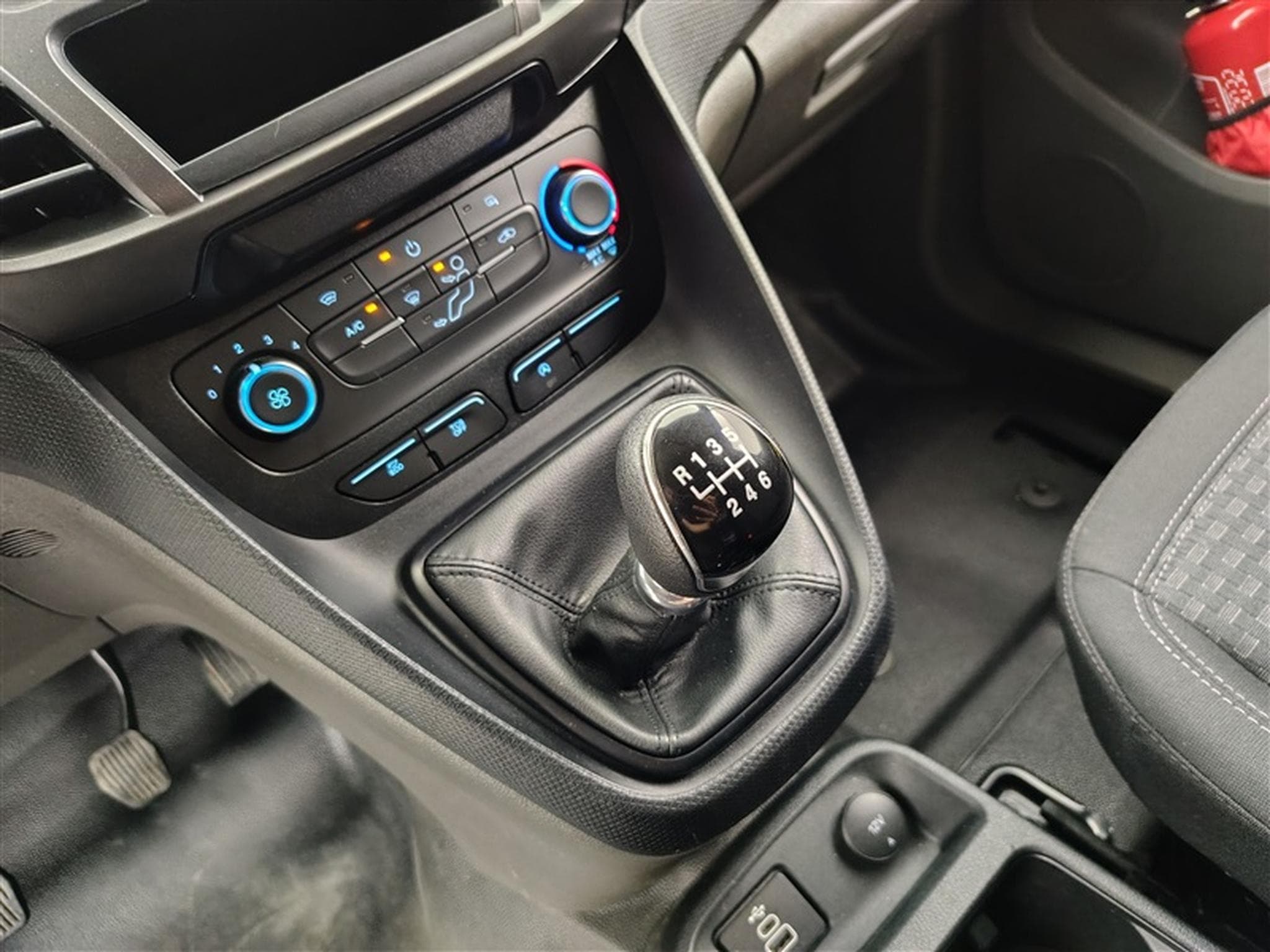 Ford Transit 1.5 Ecoblue 100Cv Business NAVI (2022) - Foto 12
