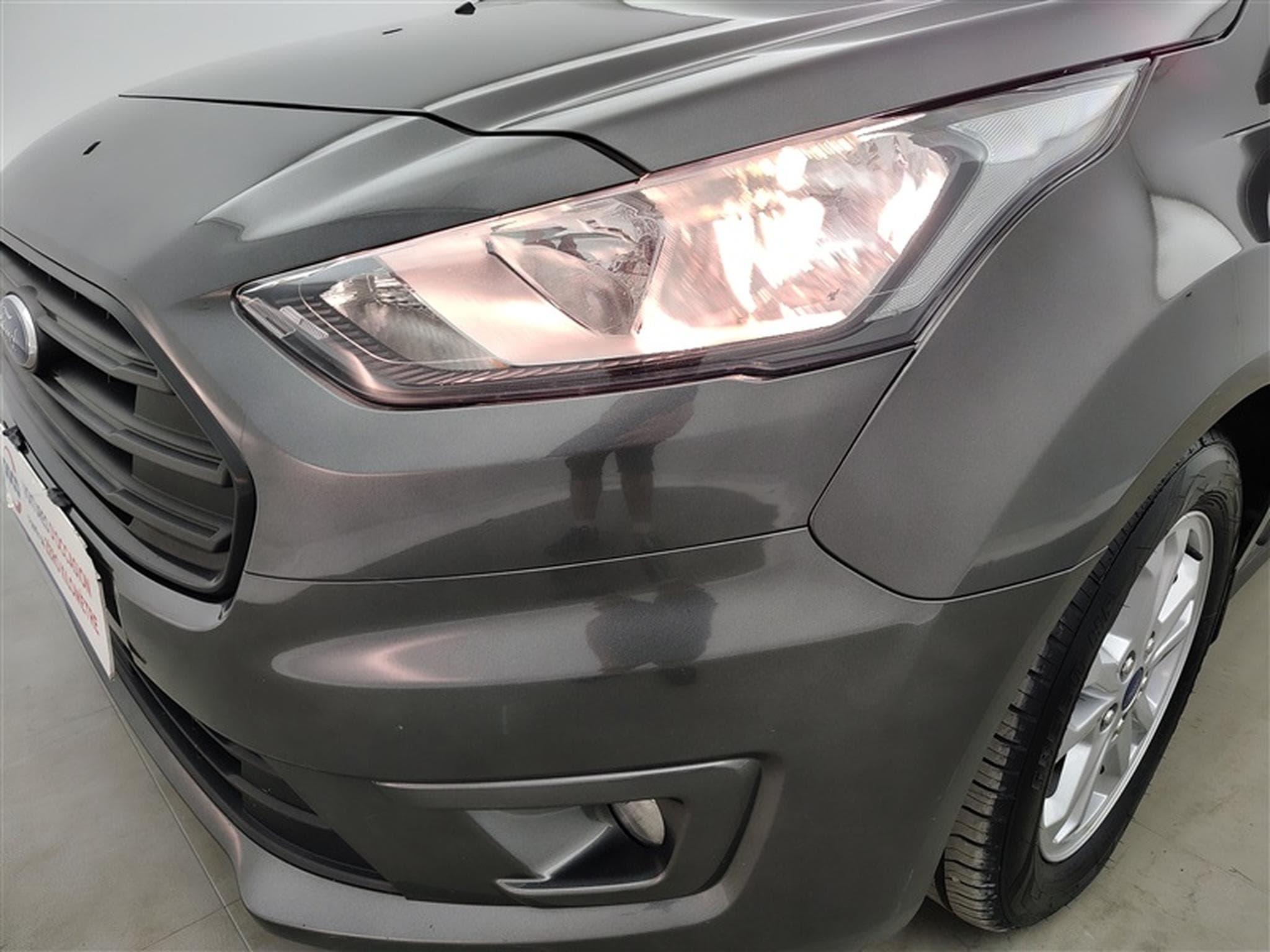 Ford Transit 1.5 Ecoblue 100Cv BVA8 Limited 3PL (2023) - Foto 15