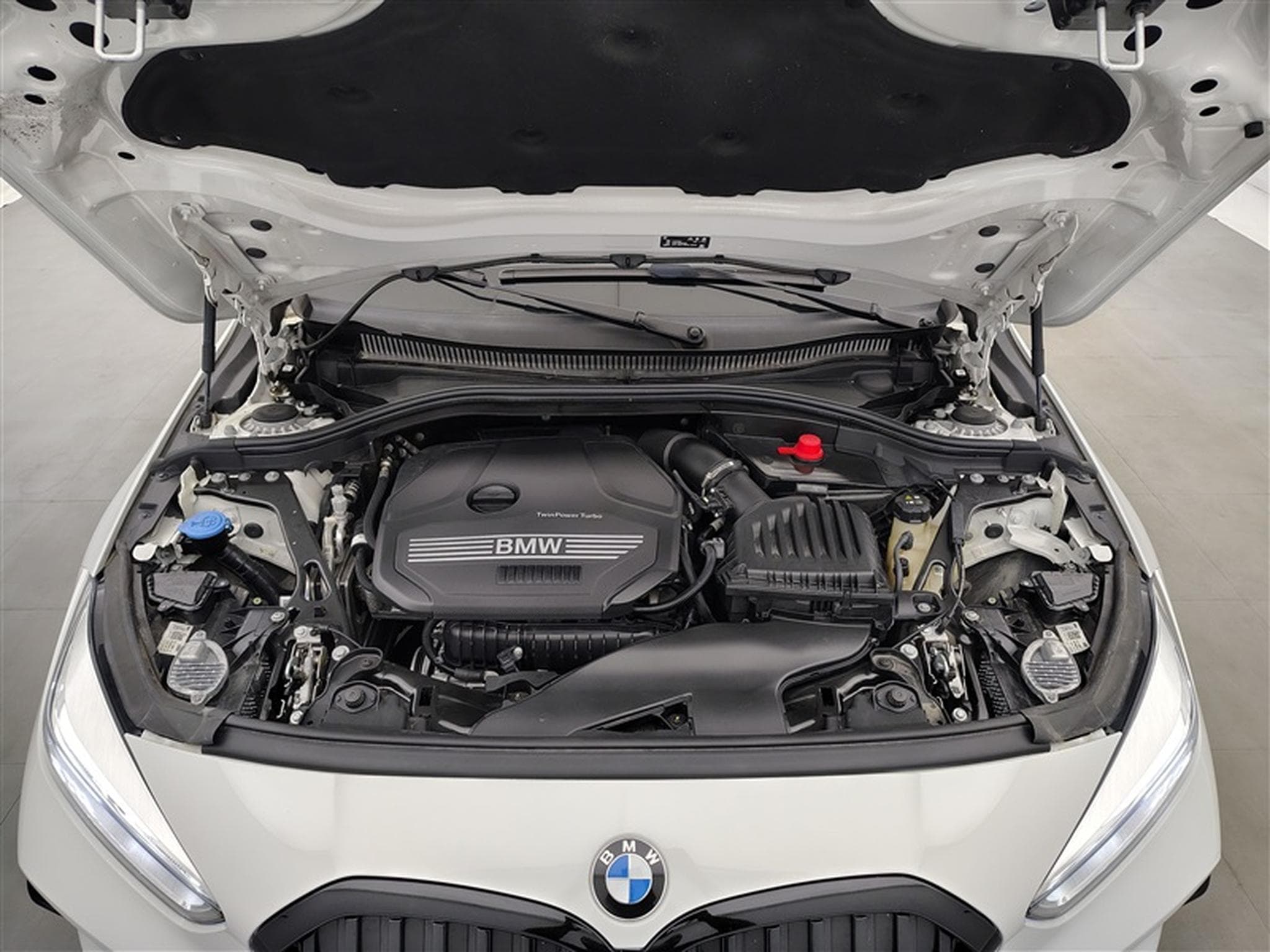 BMW 118 118iA Pack M NAVI / FULL LED / TOIT PANO / SIEGES SPORT (2024) - Foto 20