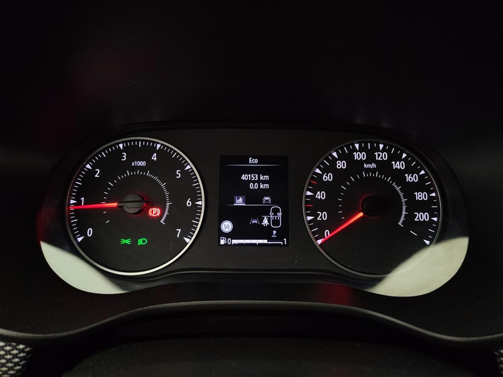 Dacia Sandero 1.0 TCe Journey CARPLAY / FULL LED / PDC AV-AR (2025) - Foto 10