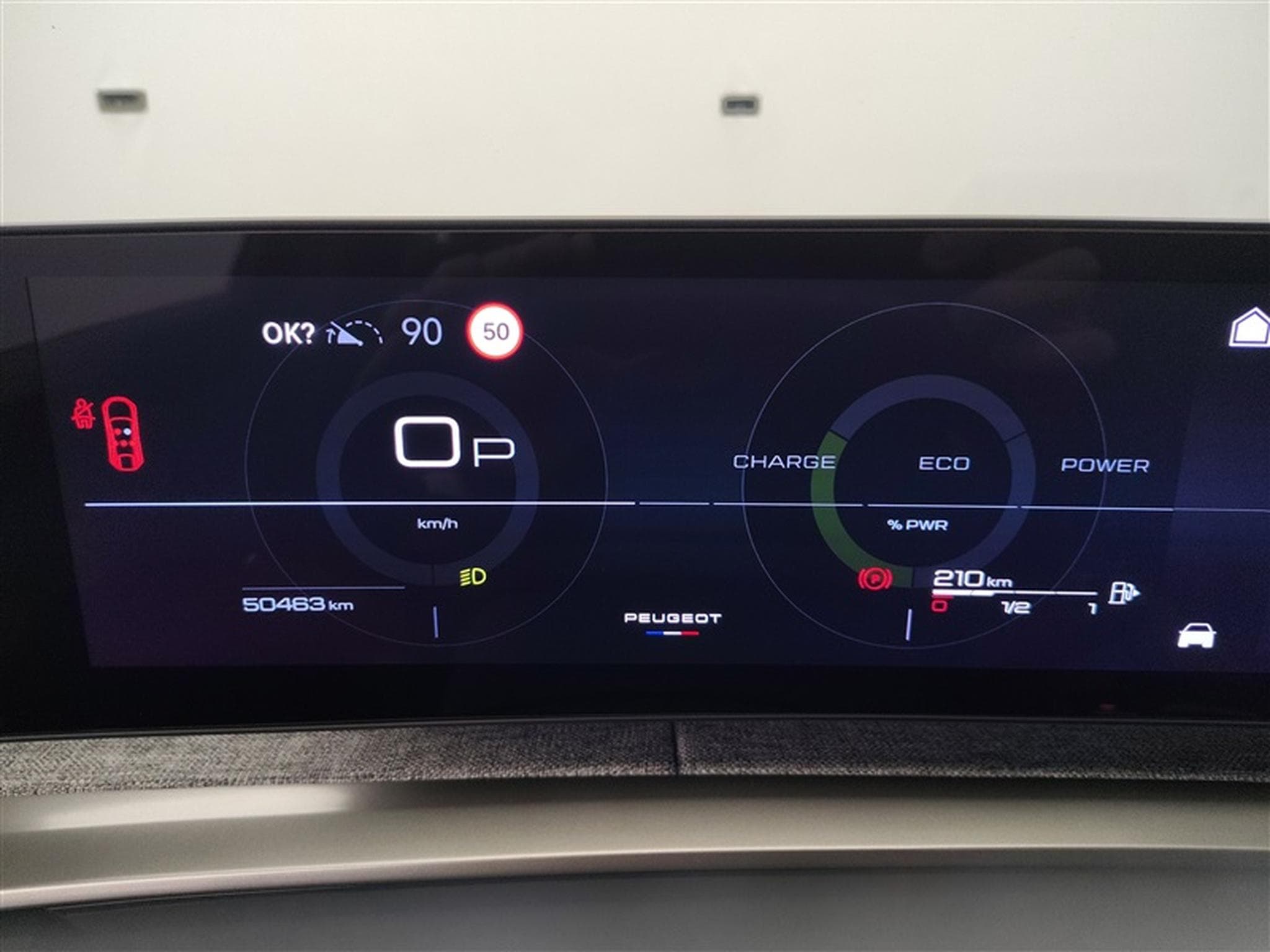 Peugeot 3008 1.2 Hybrid 136Cv e-DCS6 Allure S-CUIR / NAVI / CARPLAY (2025) - Foto 10