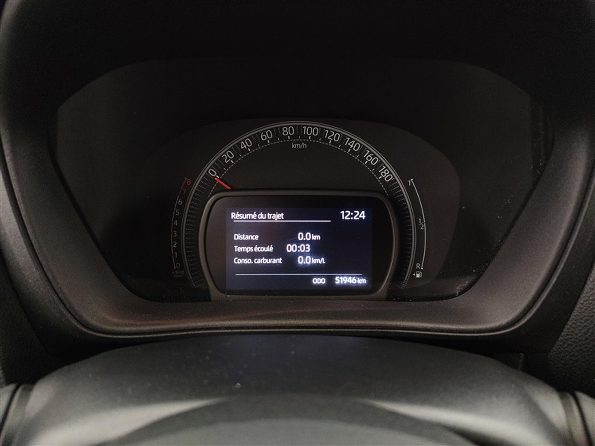 Toyota Aygo 1.0i VVT-i X pulse CARPLAY / FULL LED / CAMERA / JA 17" (2023) - Photo 10