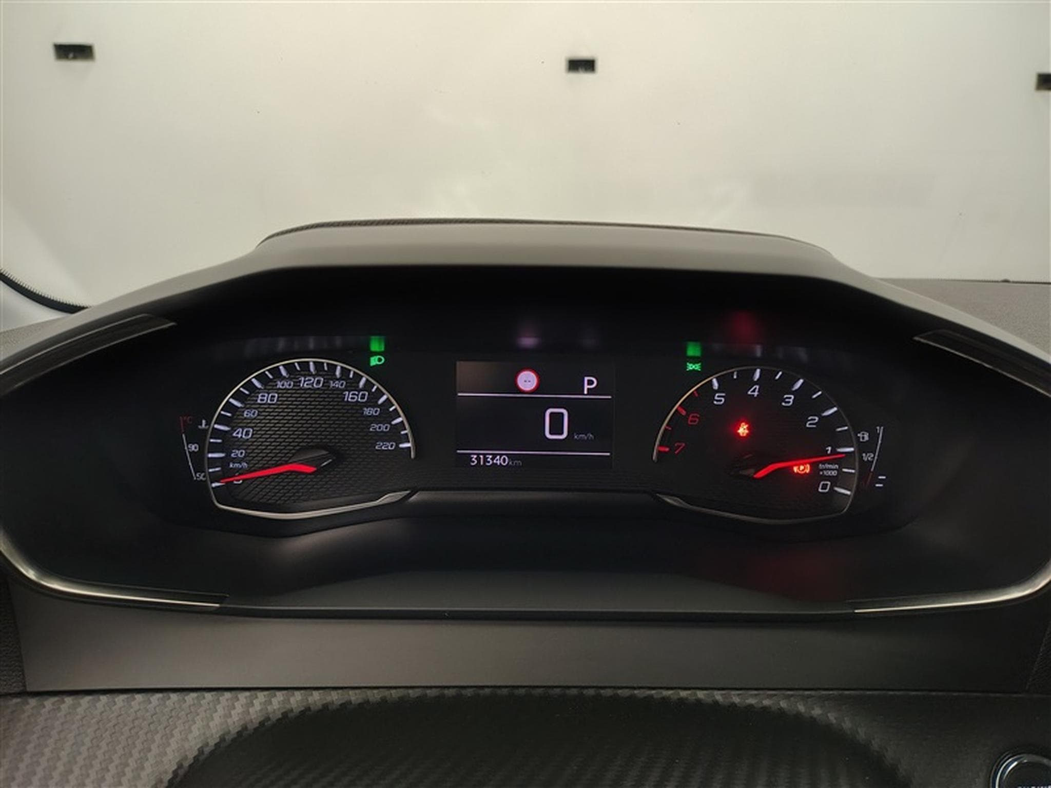 Peugeot 208 1.2i PureTech EAT8 Allure CARPLAY / FULL LED / CAMERA (2022) - Foto 10