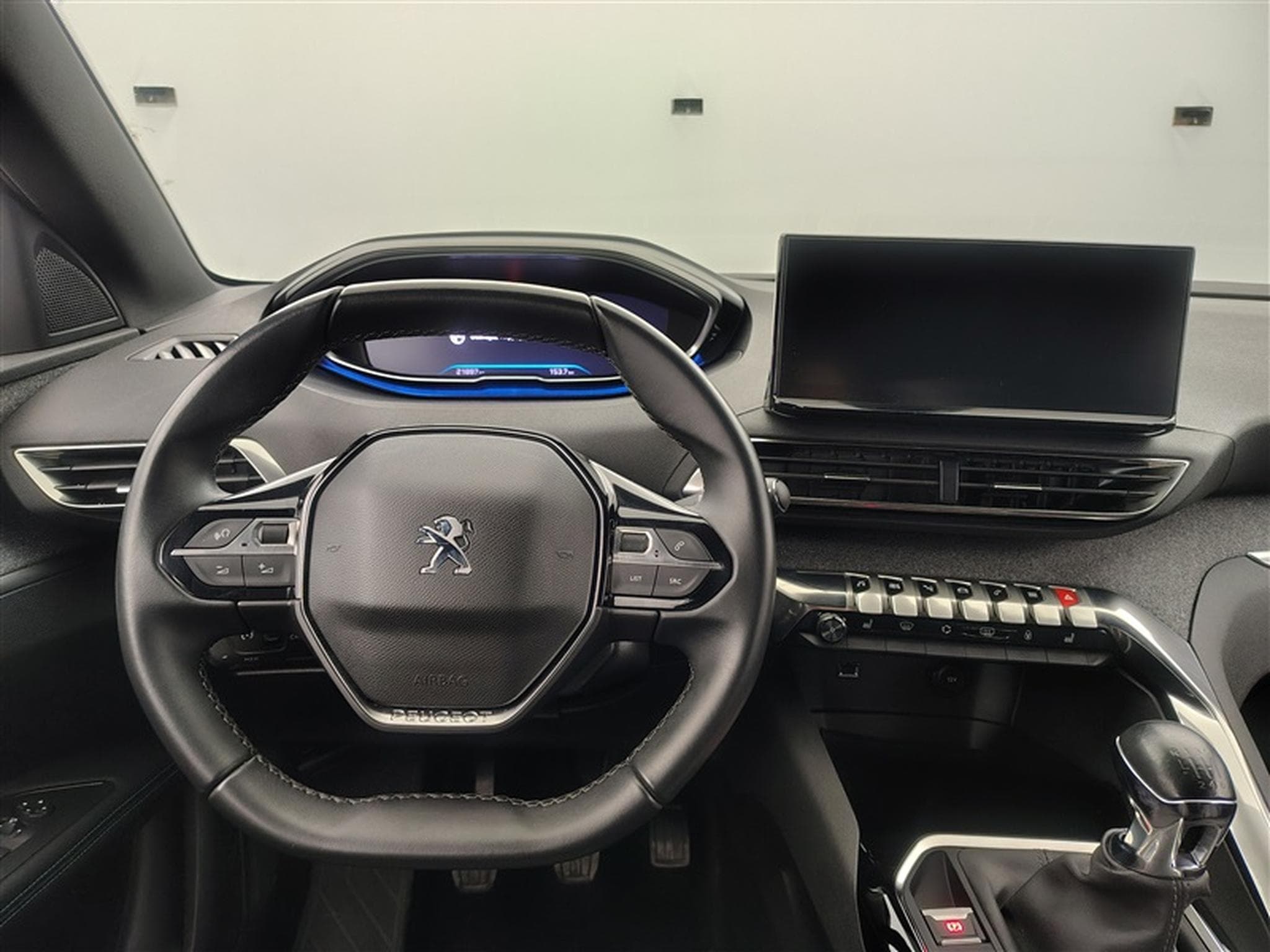 Peugeot 3008 1.2 PureTech Allure Pack S-CUIR / NAVI / CAMERA / CARPLAY (2023) - Foto 9
